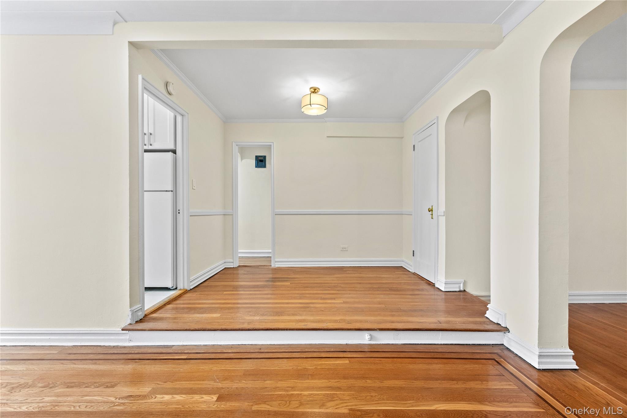 35-35 75th Street 625 Property Photo 7