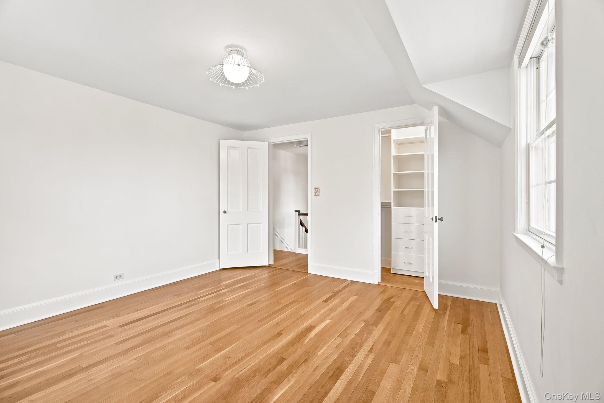 1 Sheridan Road Property Photo 41