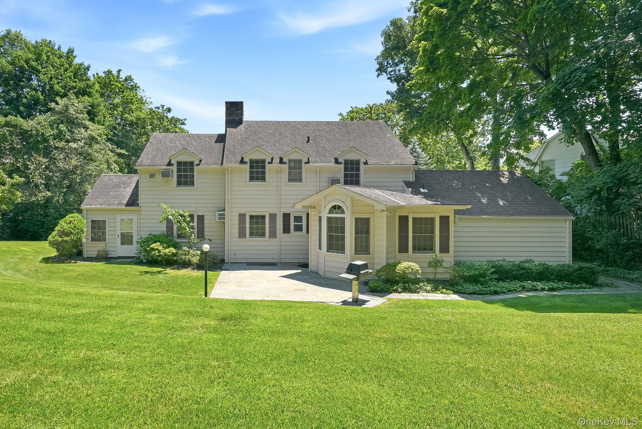1 Sheridan Road Property Photo 42