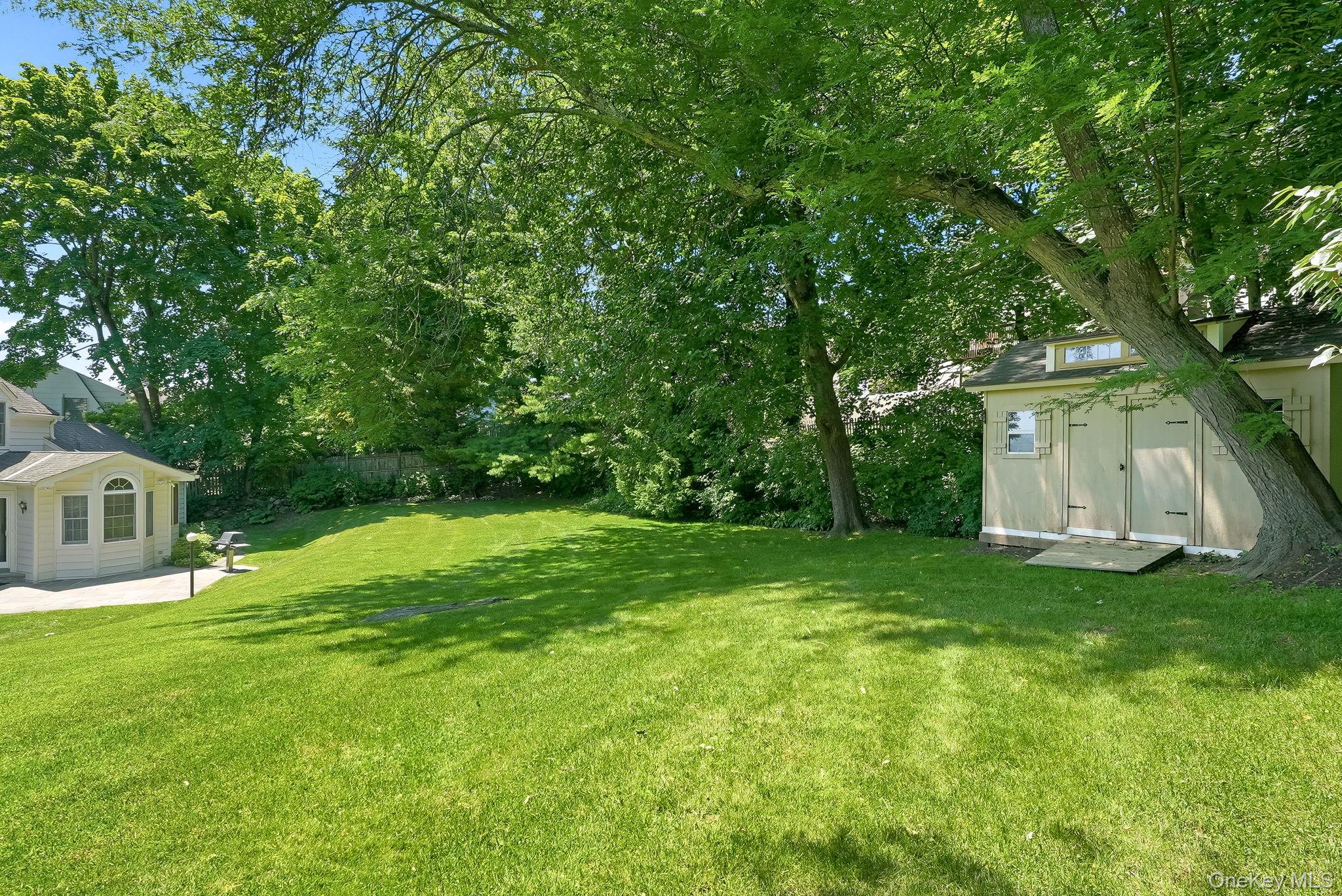 1 Sheridan Road Property Photo 48