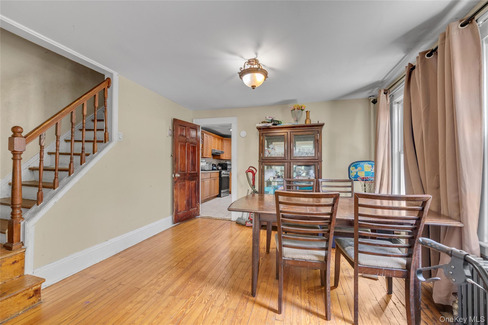 21414 104th Avenue Property Photo 5