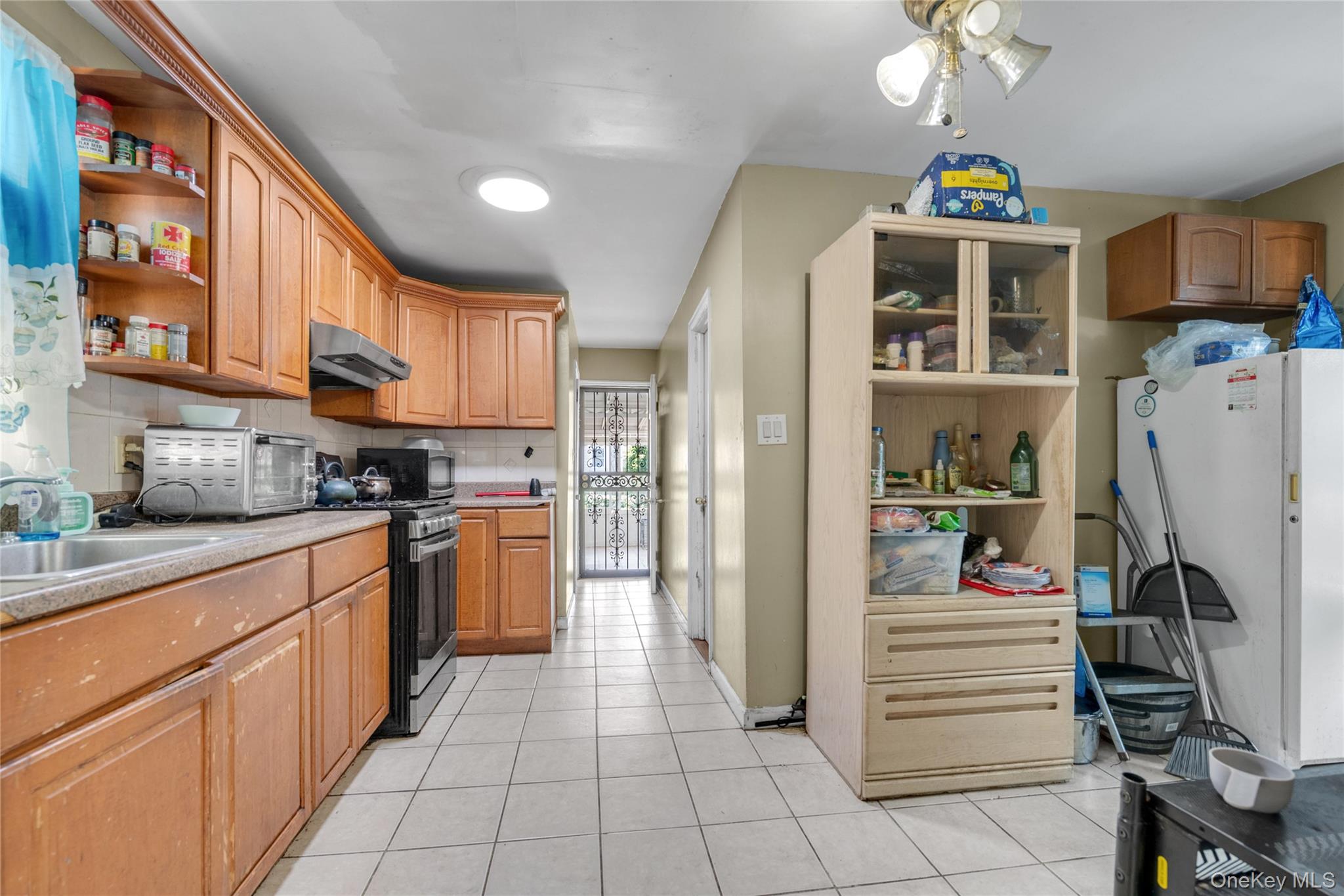 21414 104th Avenue Property Photo 6