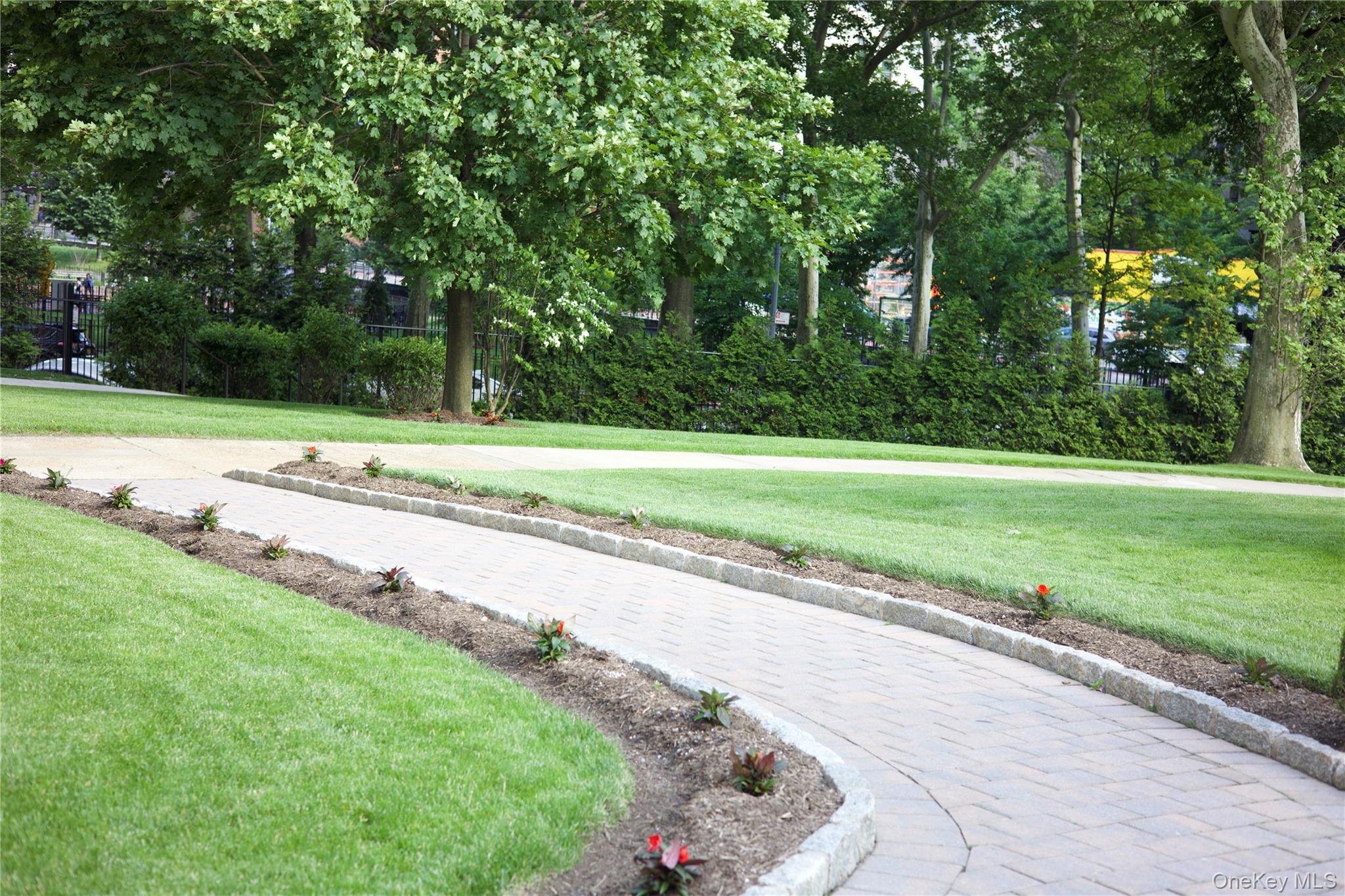 4 Fordham Hill Oval 12b Property Photo 11