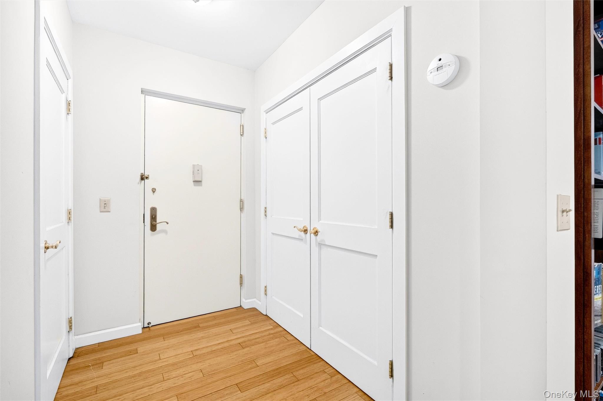 85 Bronx River Road 4a Property Photo 3