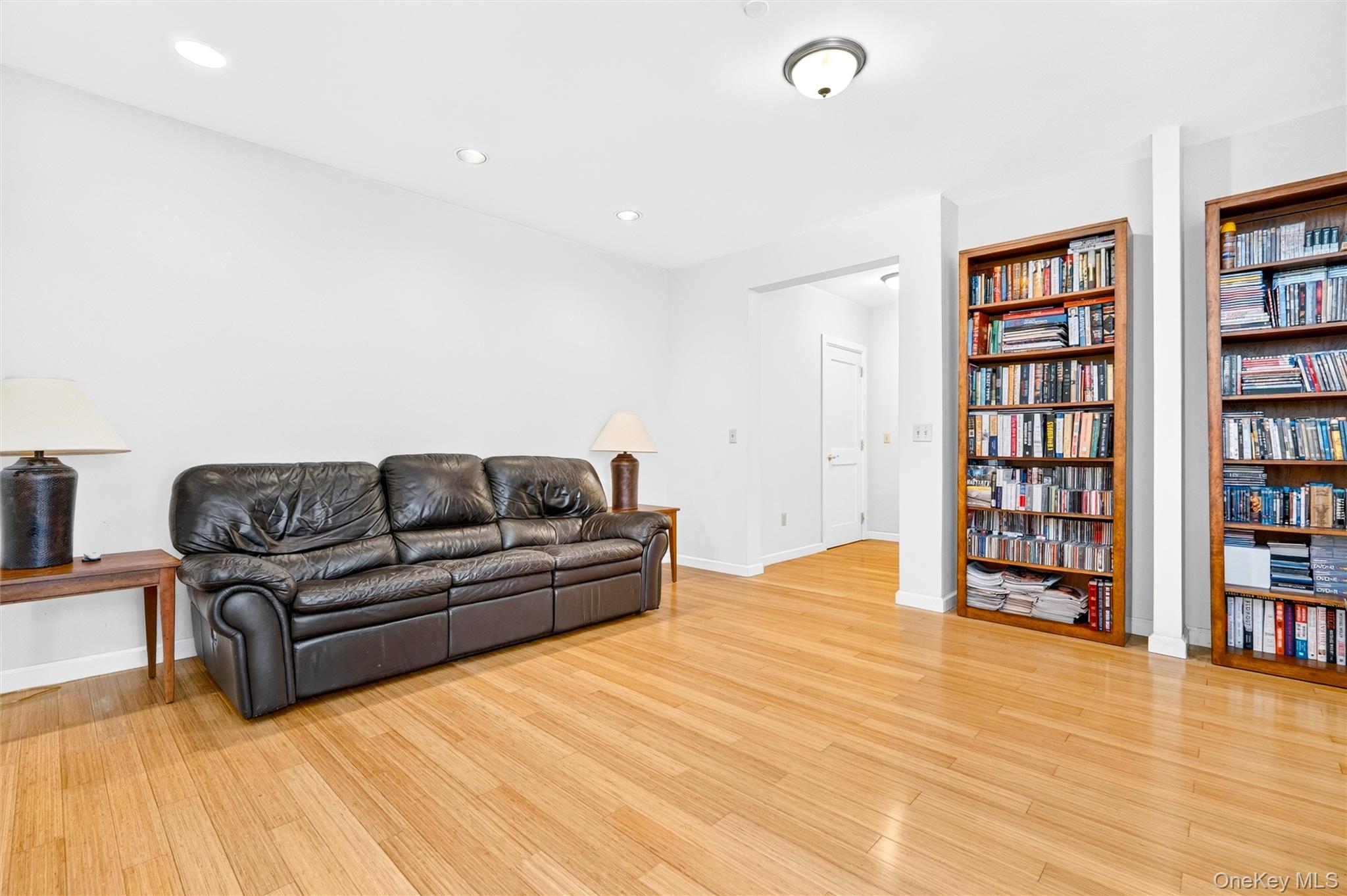 85 Bronx River Road 4a Property Photo 7