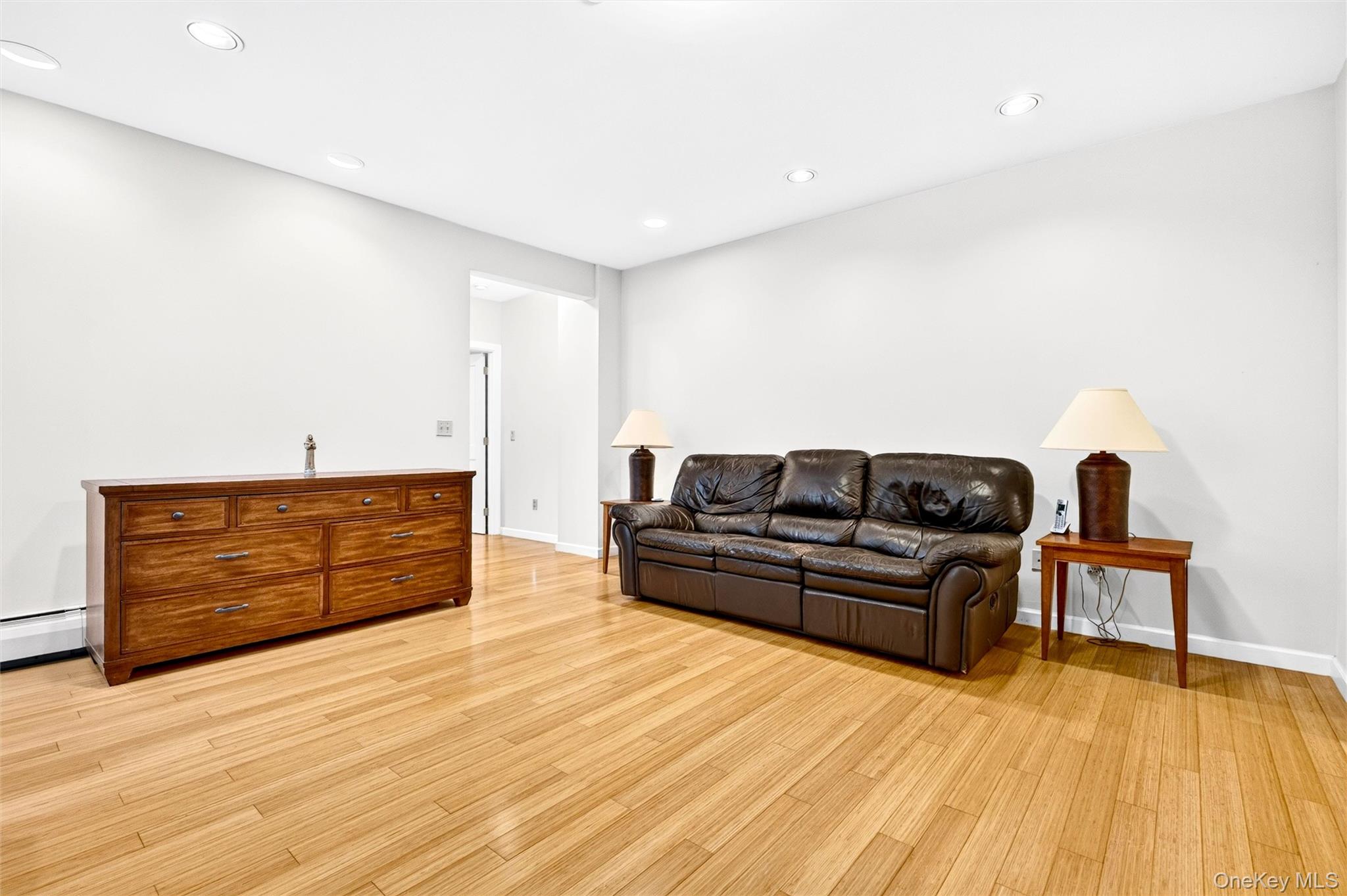 85 Bronx River Road 4a Property Photo 13