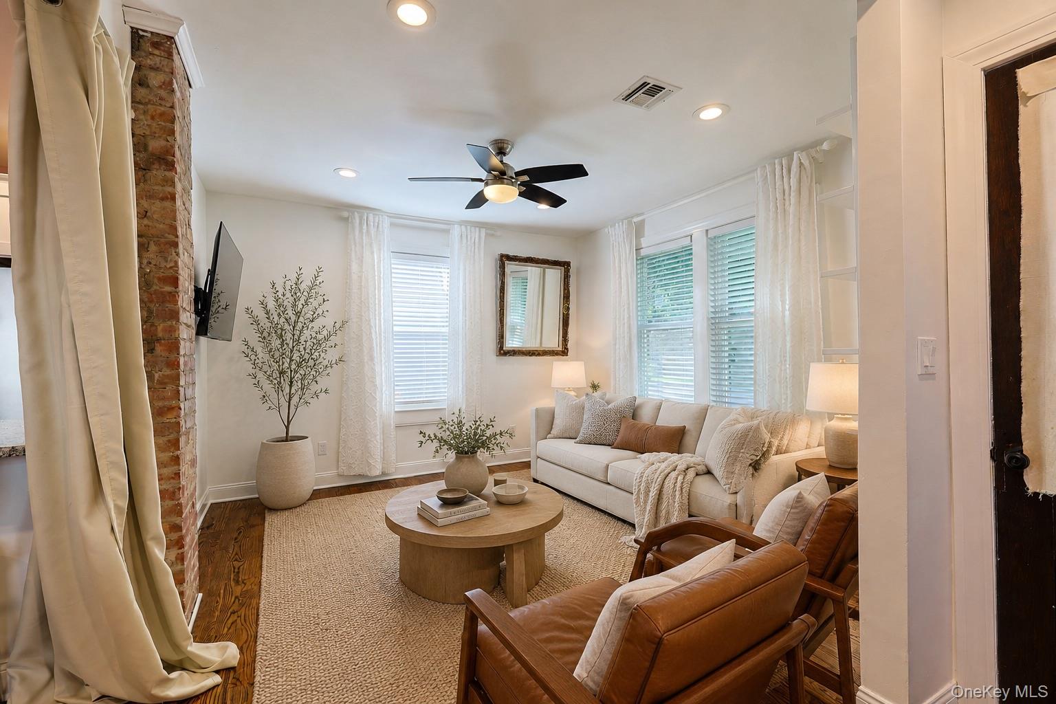 26 Hillside Avenue Property Photo 3