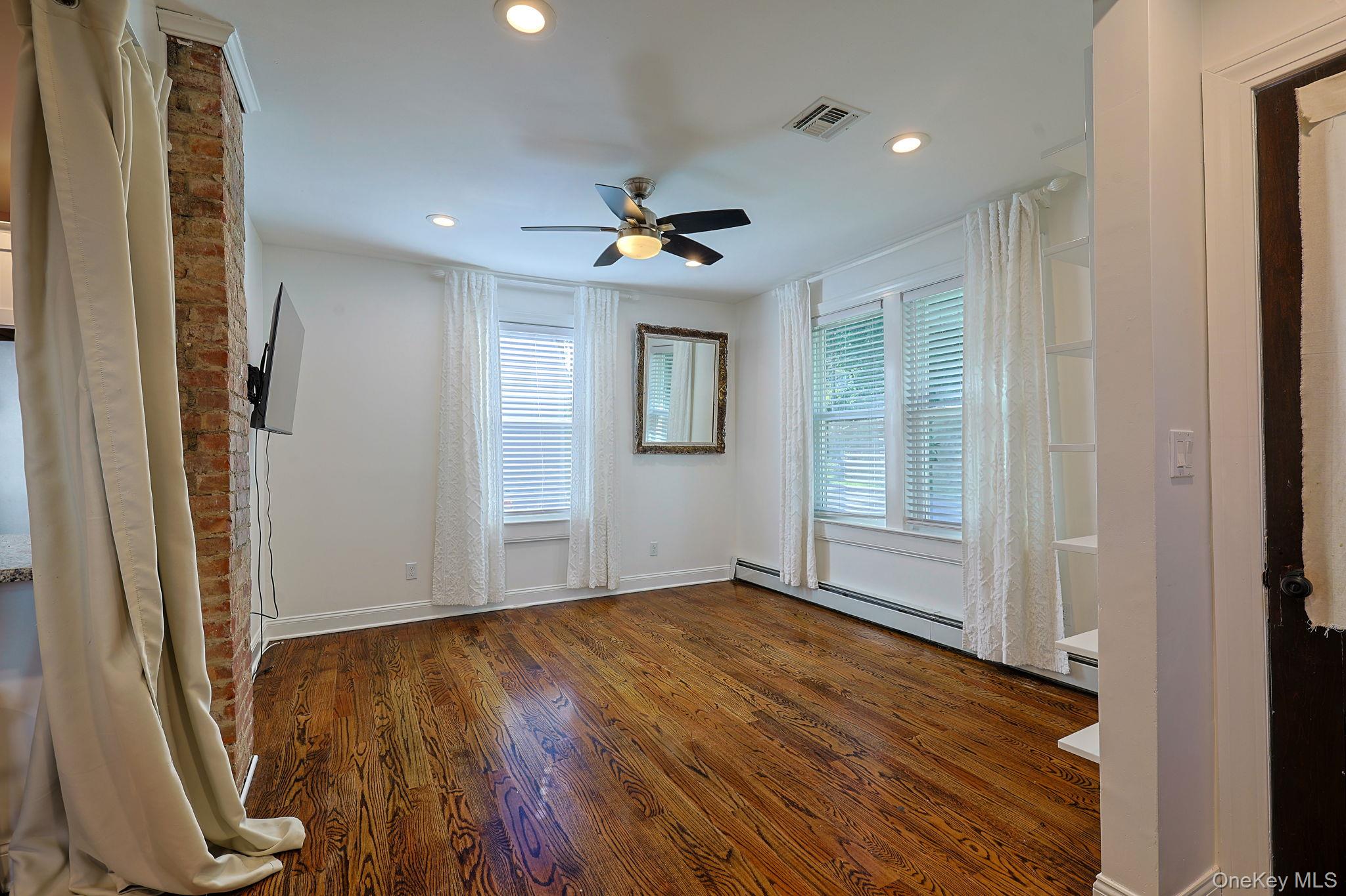 26 Hillside Avenue Property Photo 4