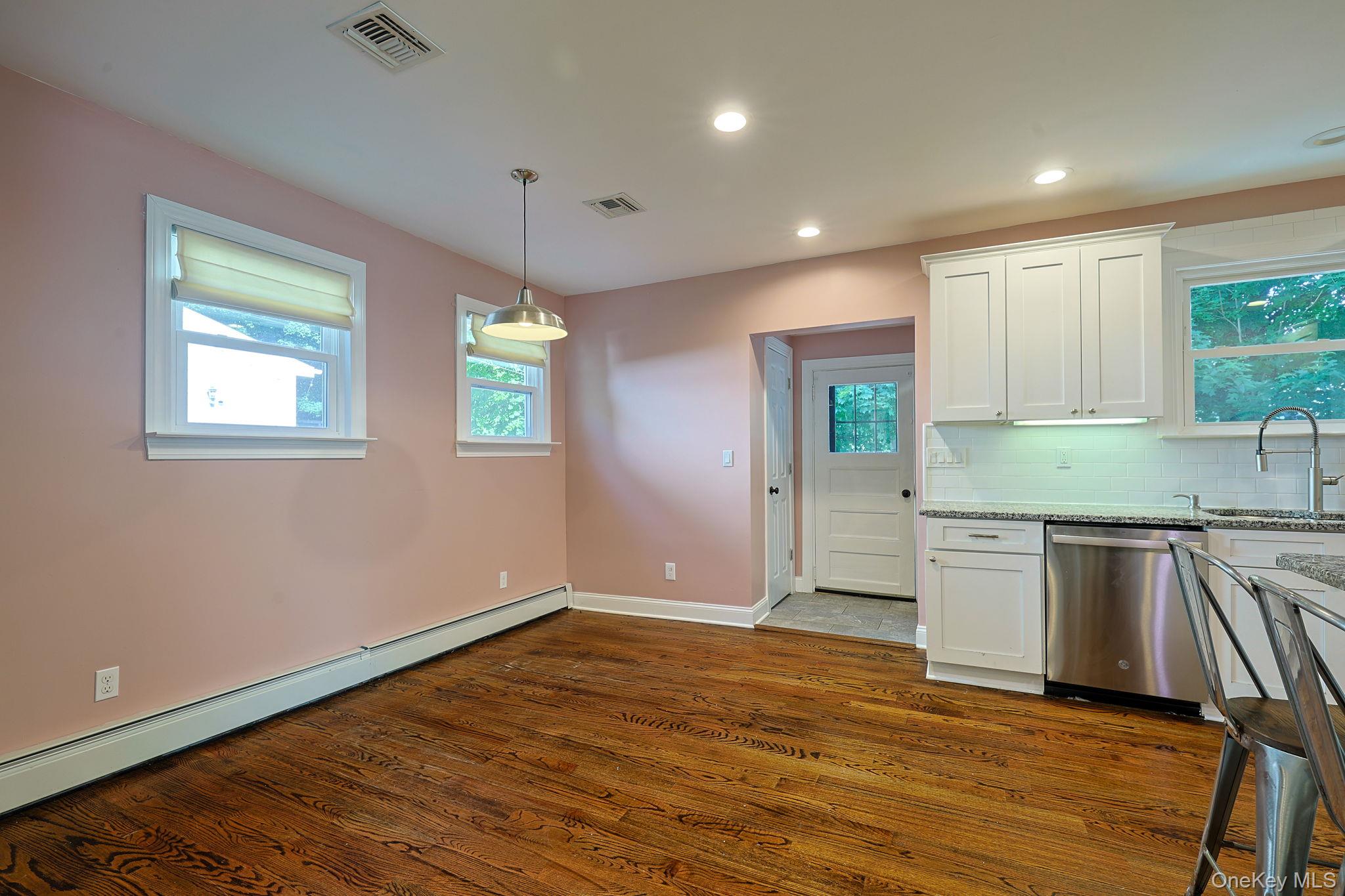 26 Hillside Avenue Property Photo 5