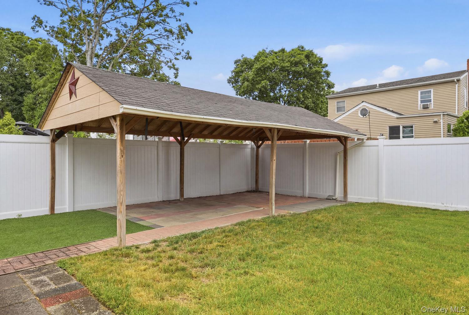 246 29th Street Property Photo 21