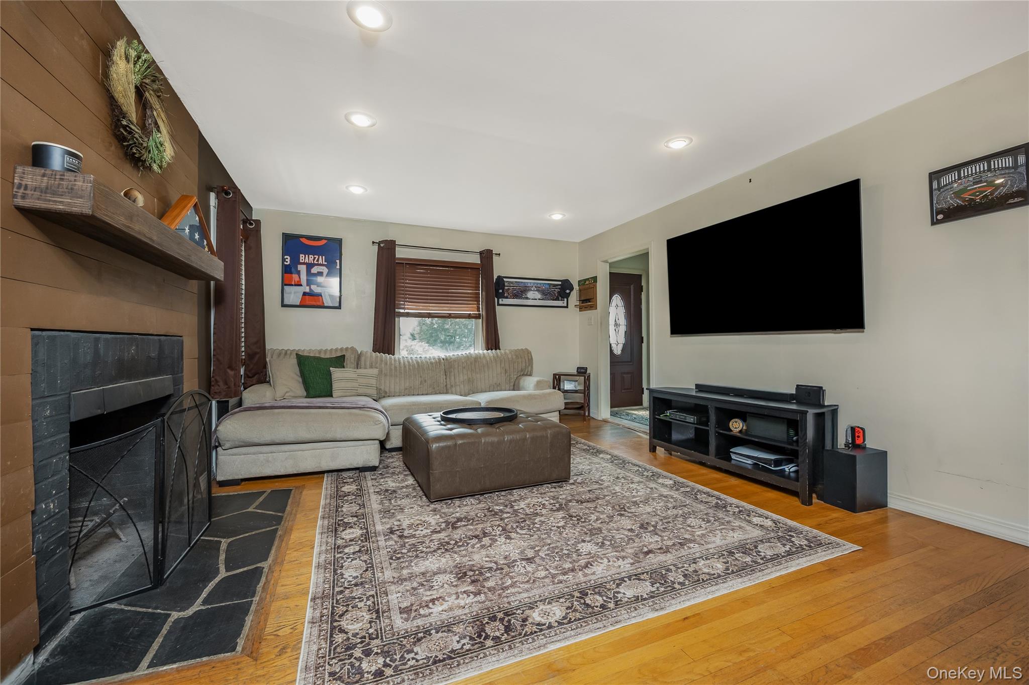 338 Southside Avenue Property Photo 8