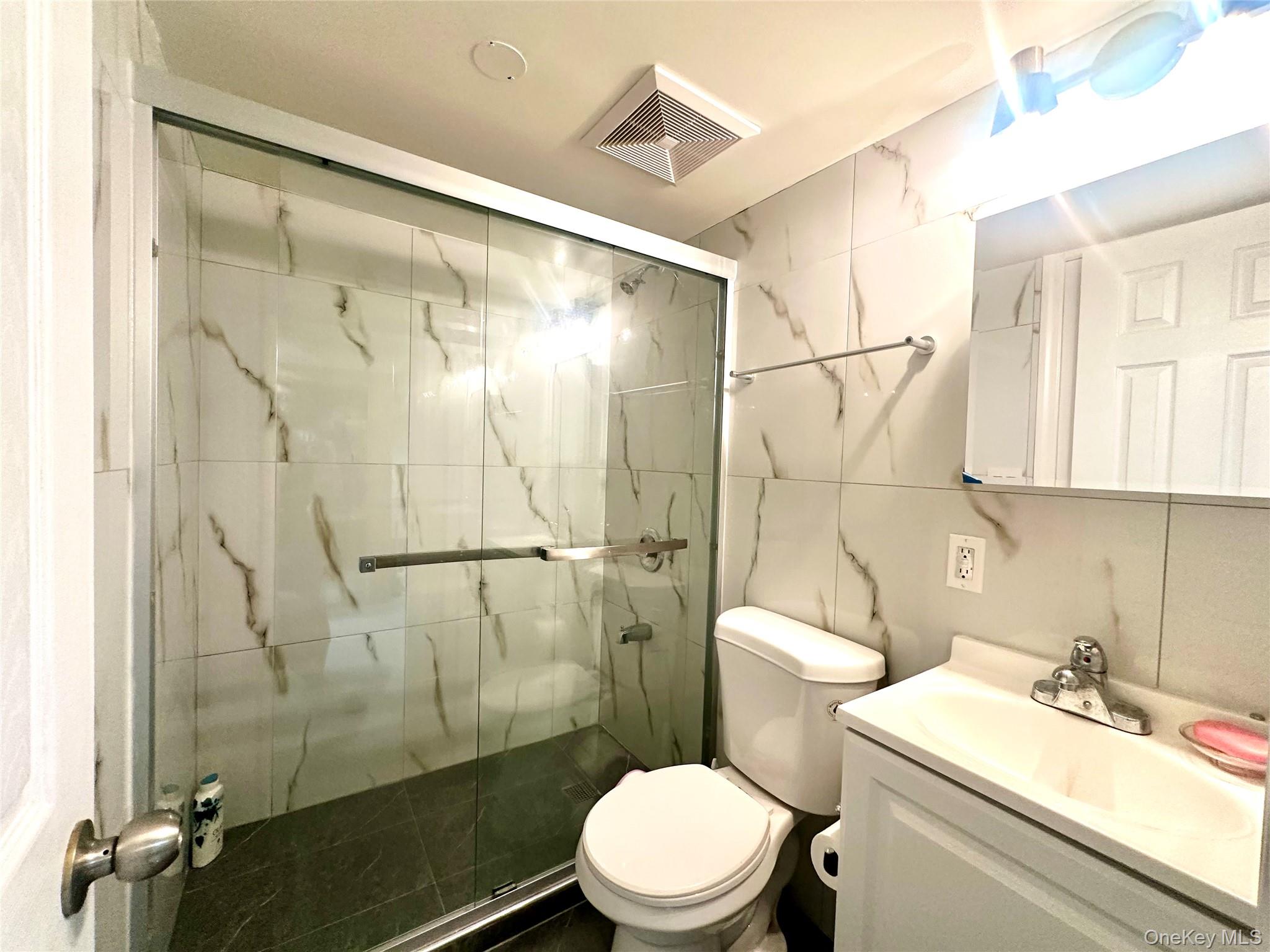 4744 199th Street Property Photo 13