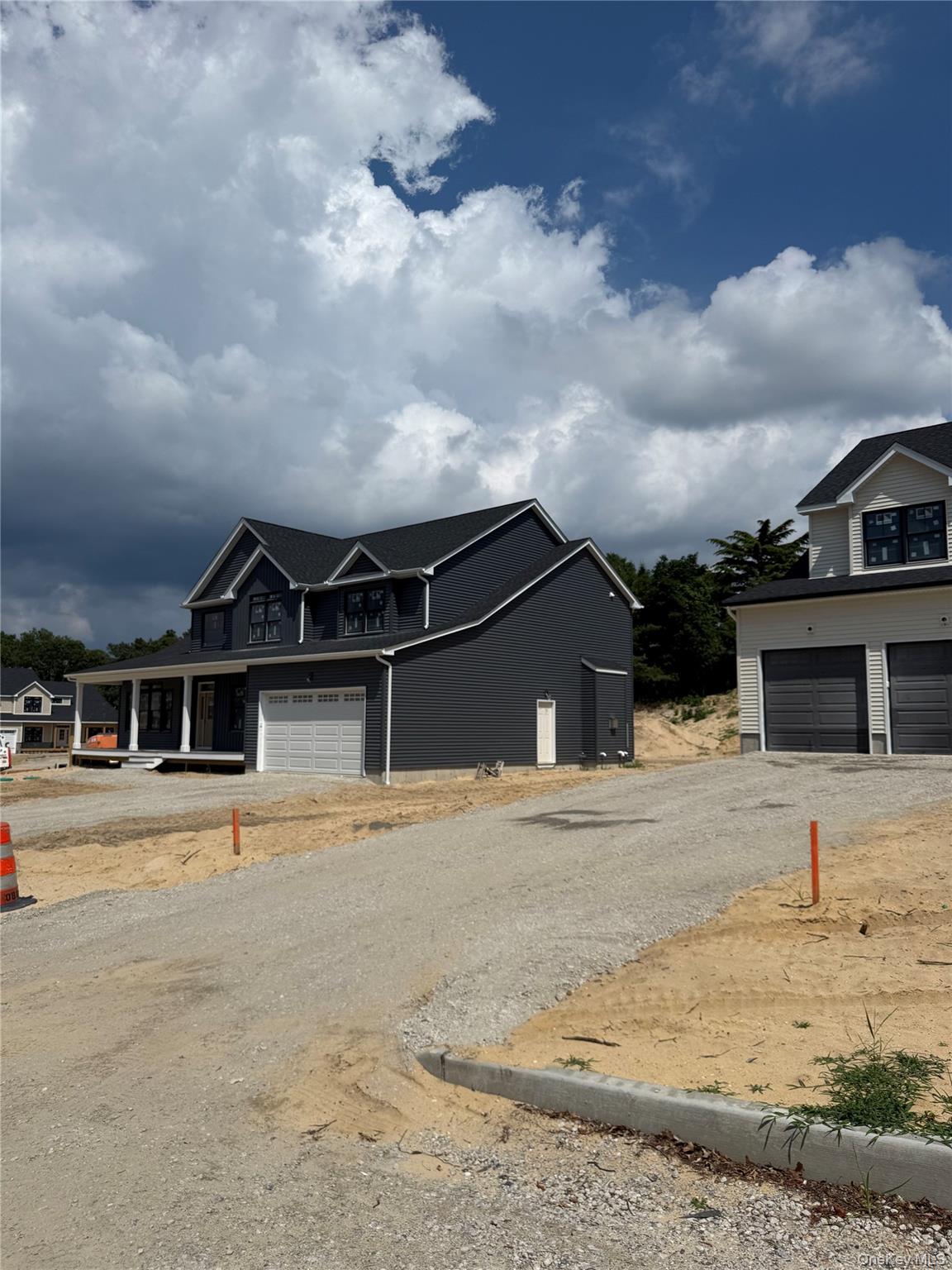3 Greentree Court Property Photo 3