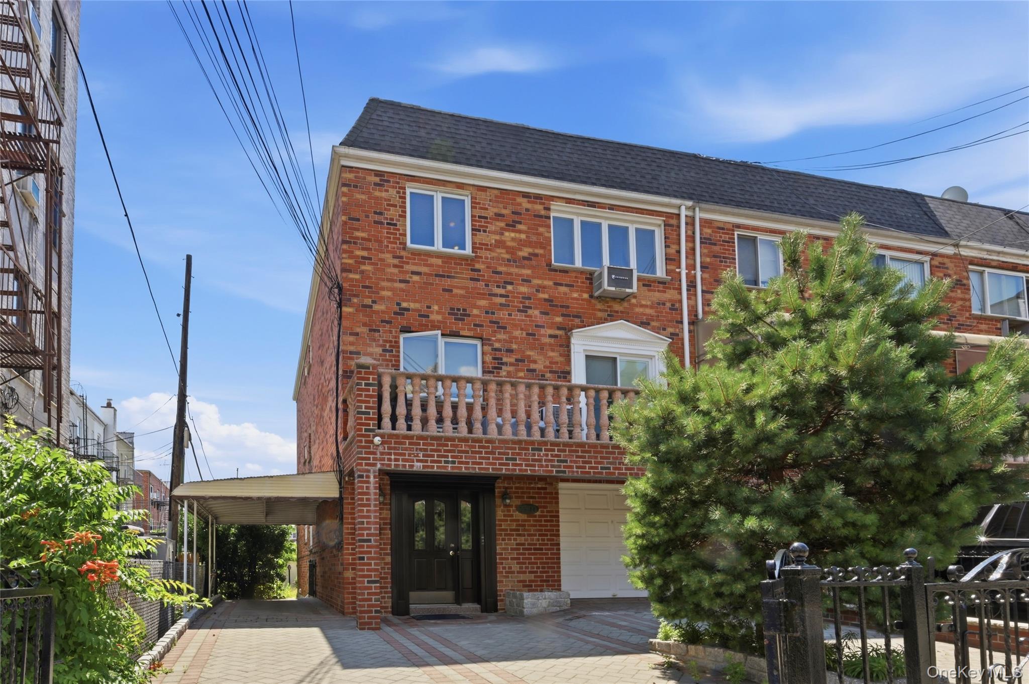 2511 44th Street Property Photo 1