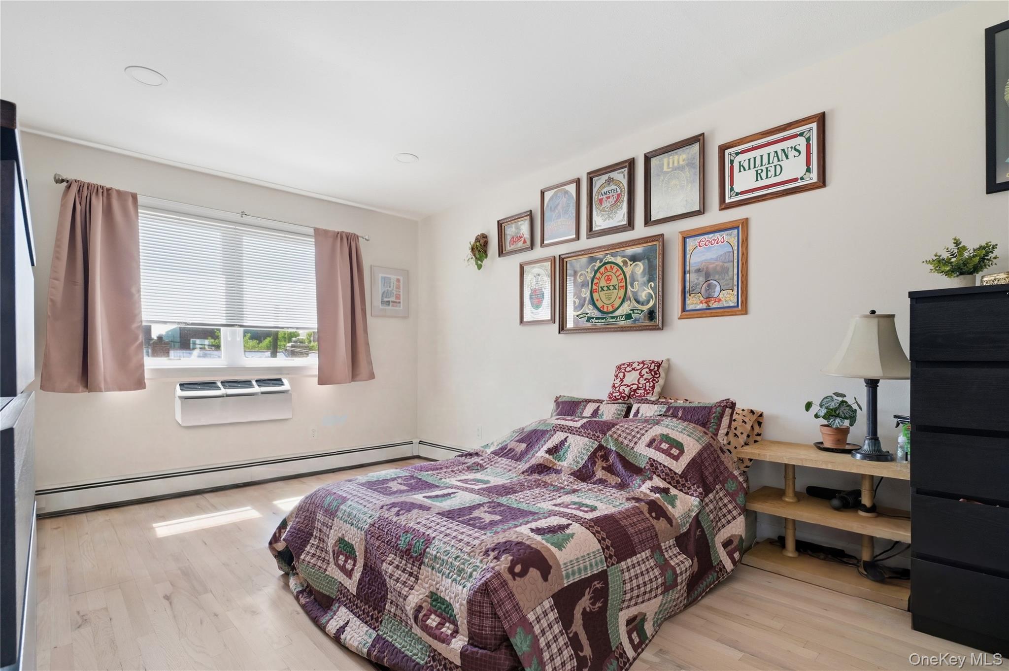 2511 44th Street Property Photo 8
