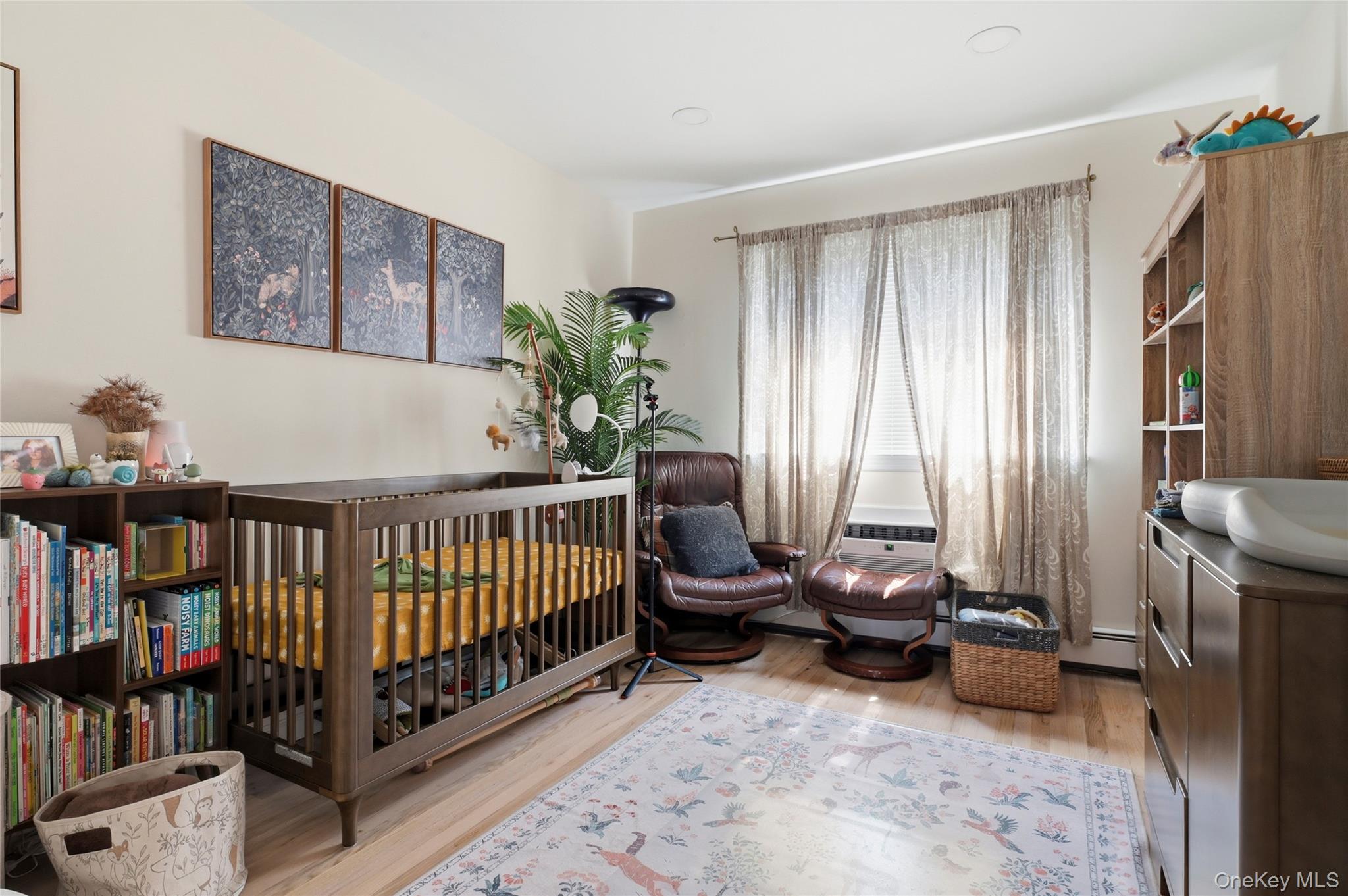 2511 44th Street Property Photo 9