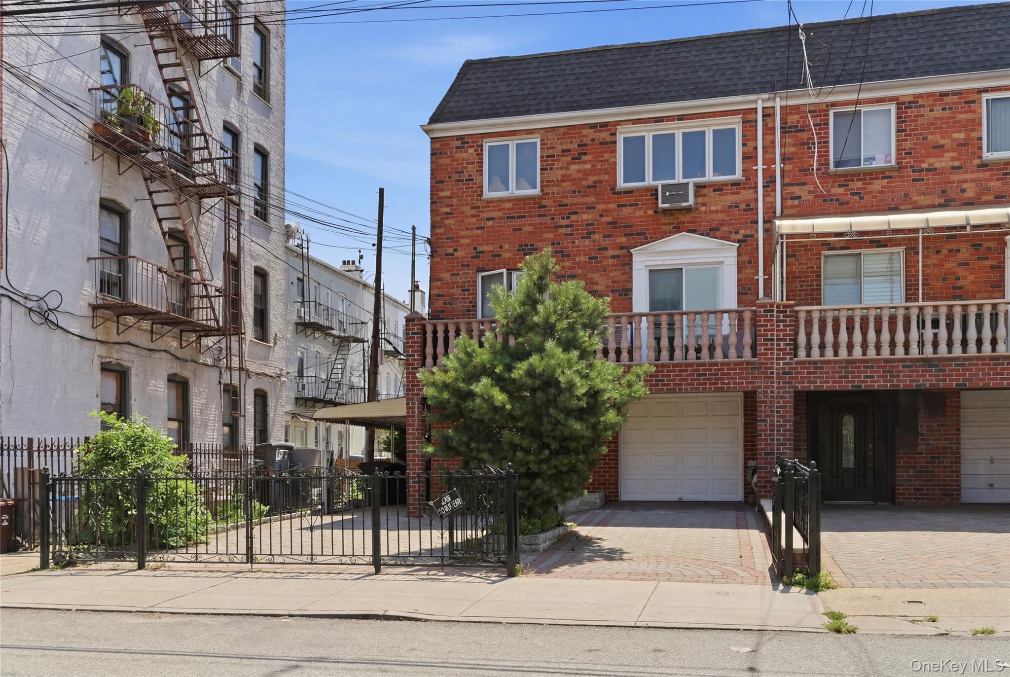 2511 44th Street Property Photo 18