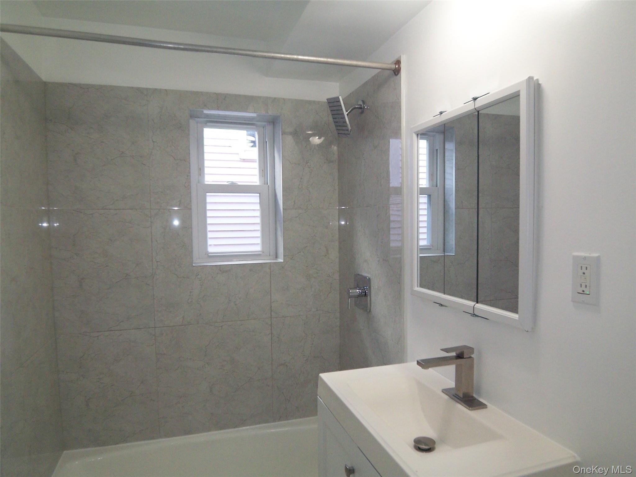 1008 E 228th Street 2 Property Photo 29