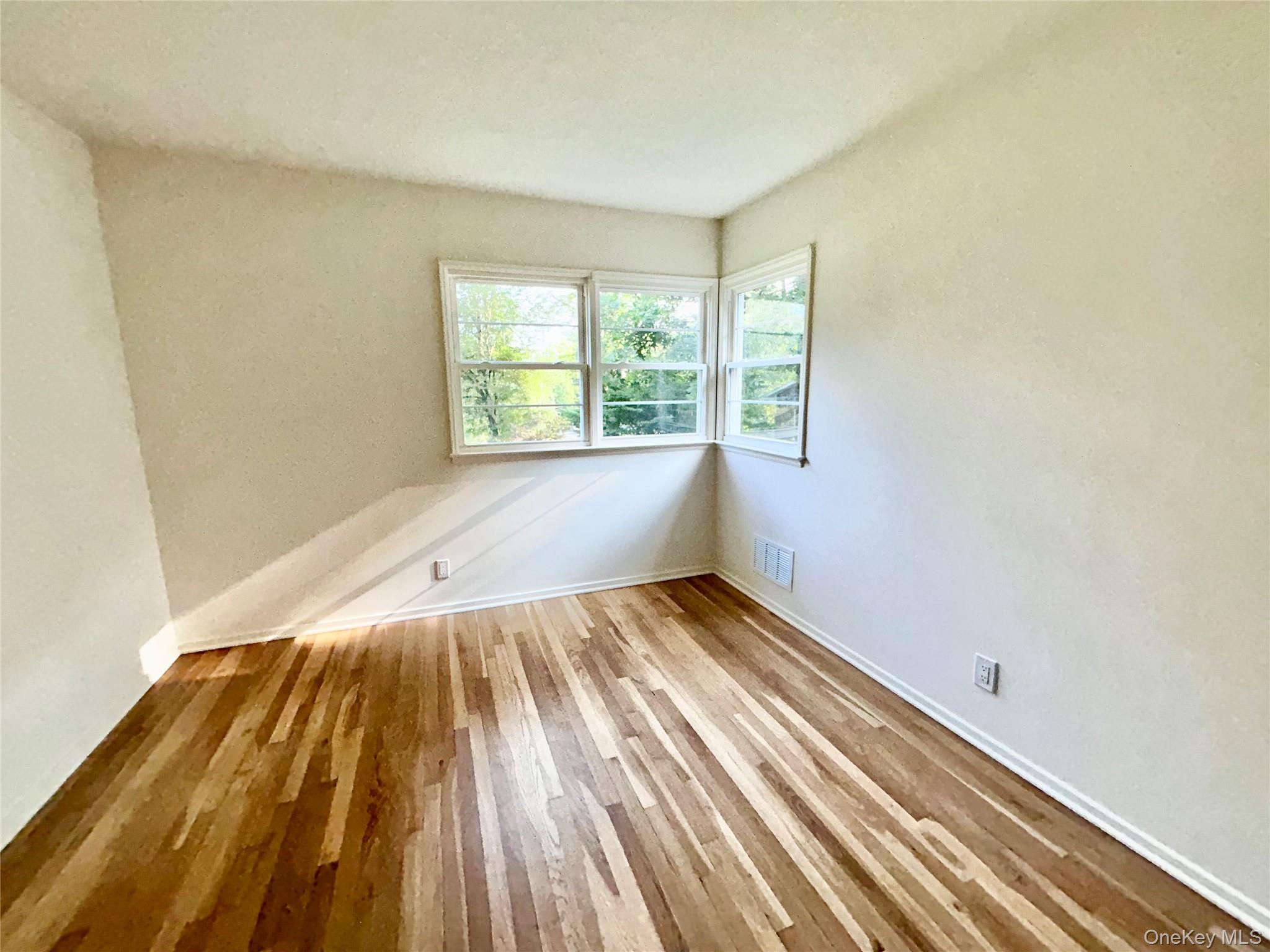 120 Cedar Drive Property Photo 18