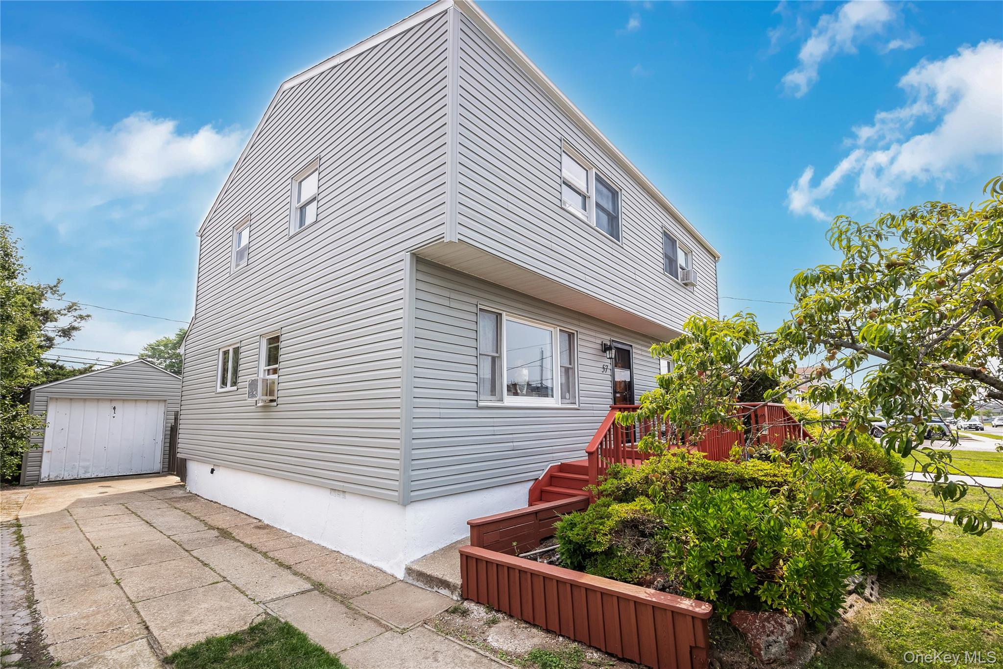 57 Overton Street Property Photo 3