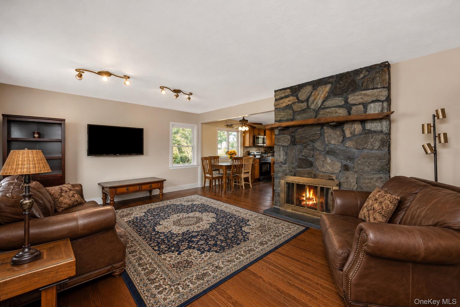 57 Overton Street Property Photo 4