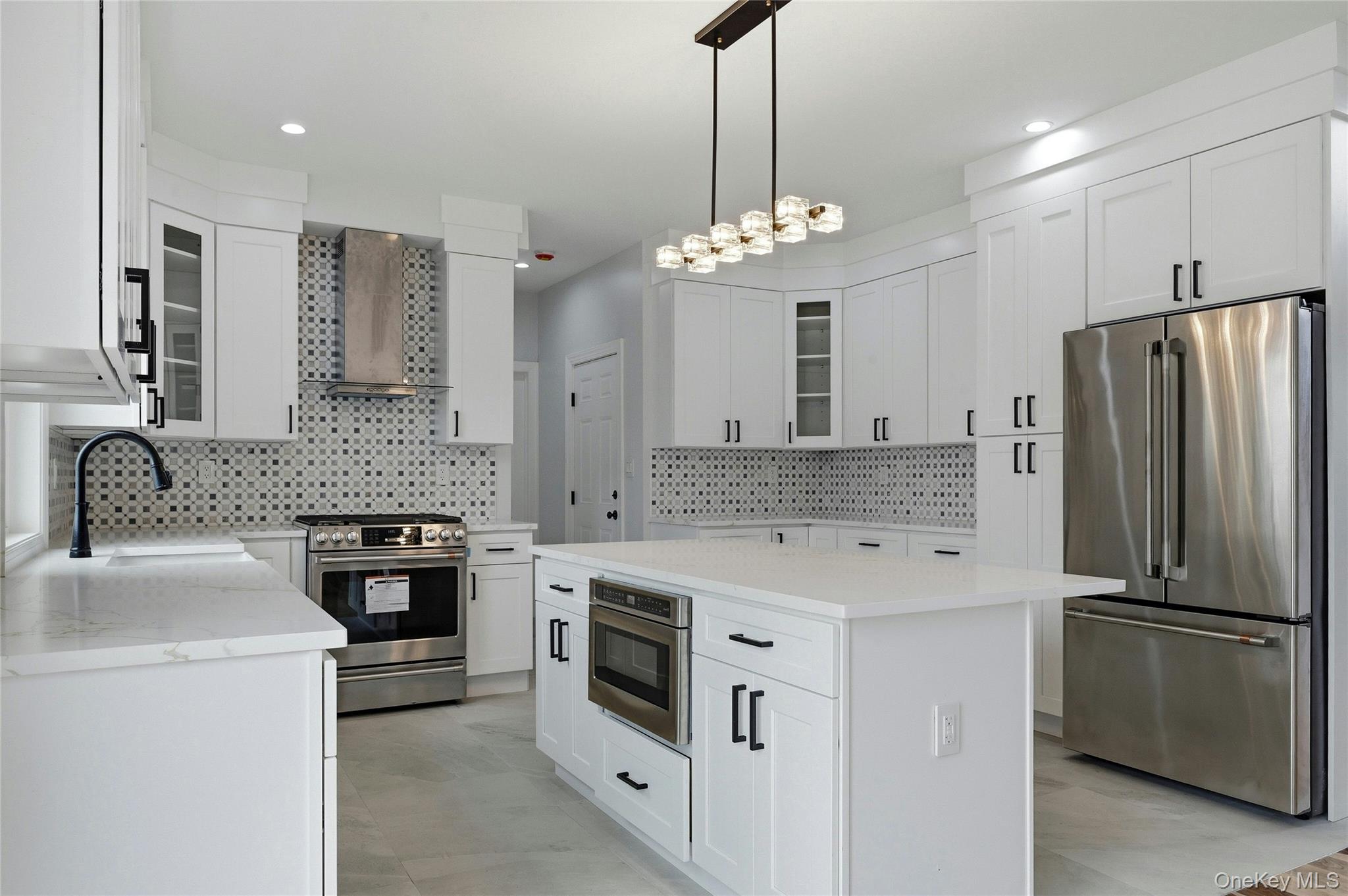 1104 Washington Avenue Property Photo 11