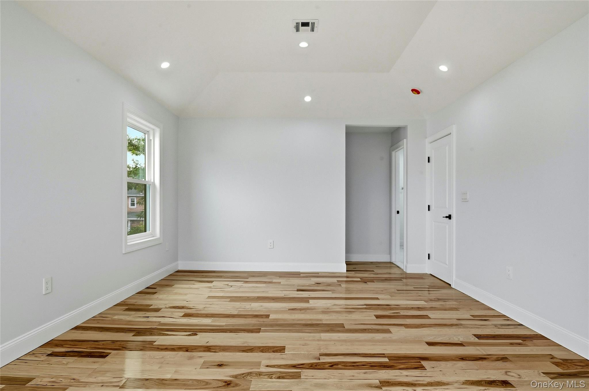 1104 Washington Avenue Property Photo 17