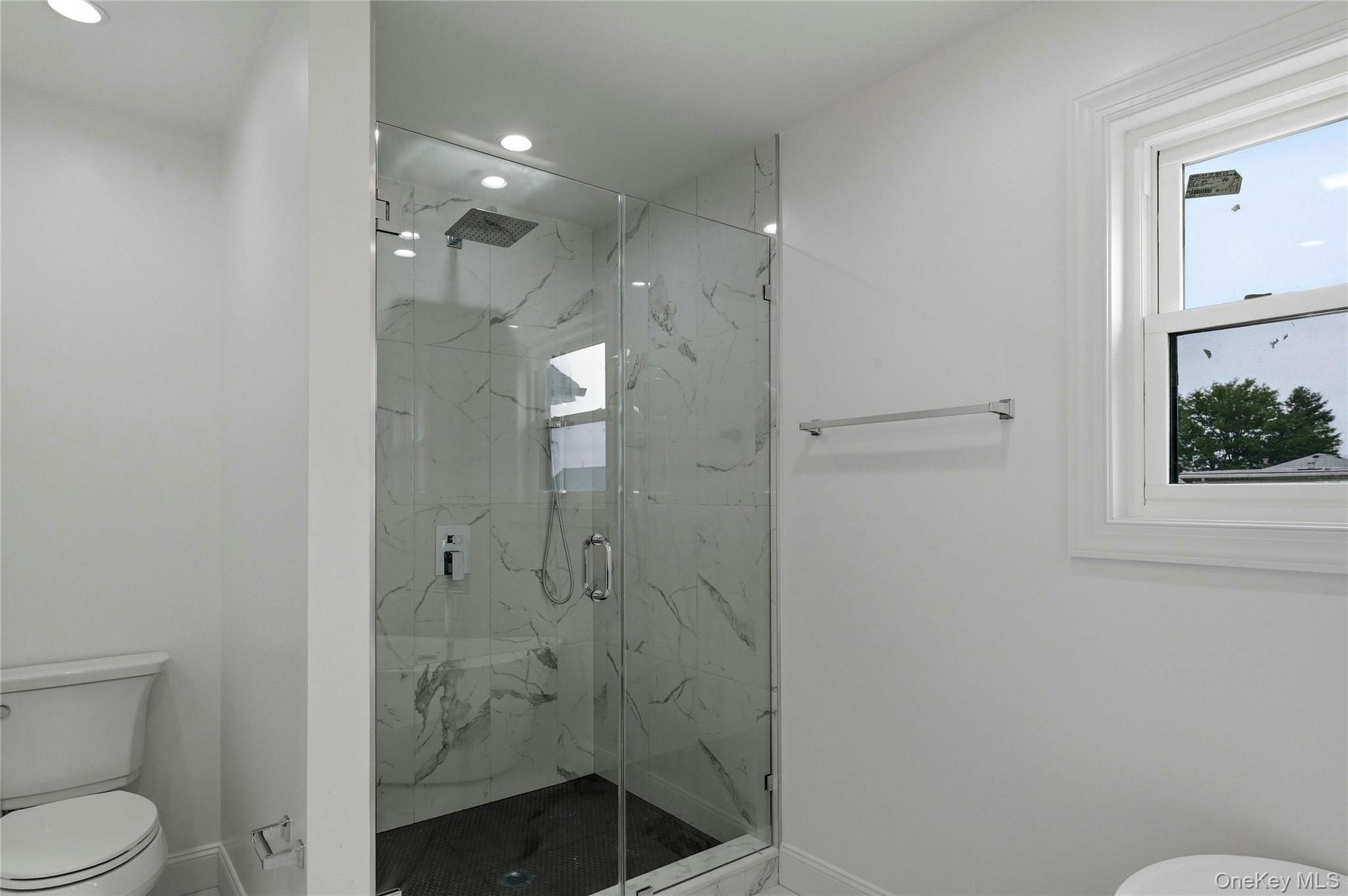 1104 Washington Avenue Property Photo 19