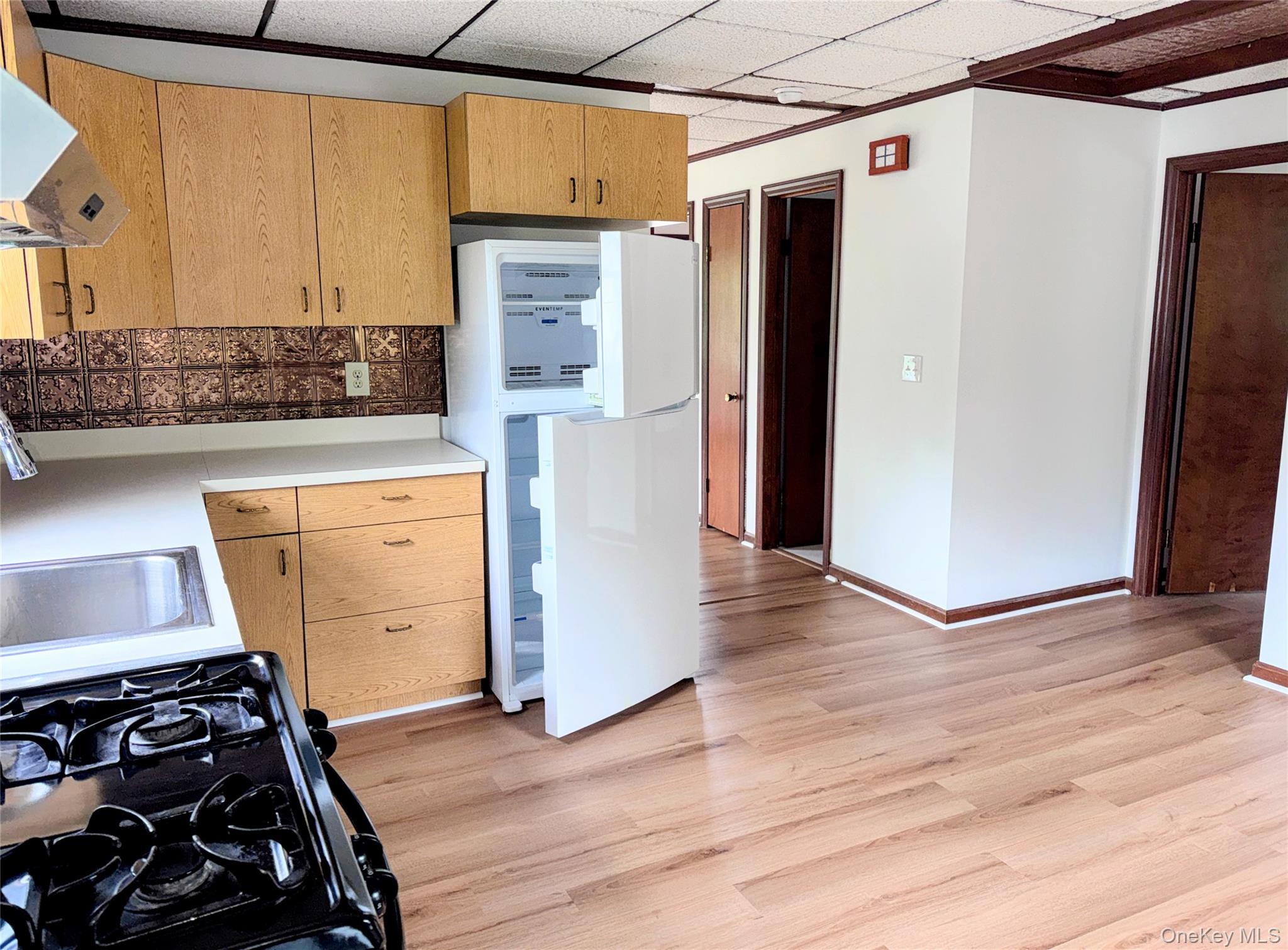 7 Grand Street 2 Property Photo 3