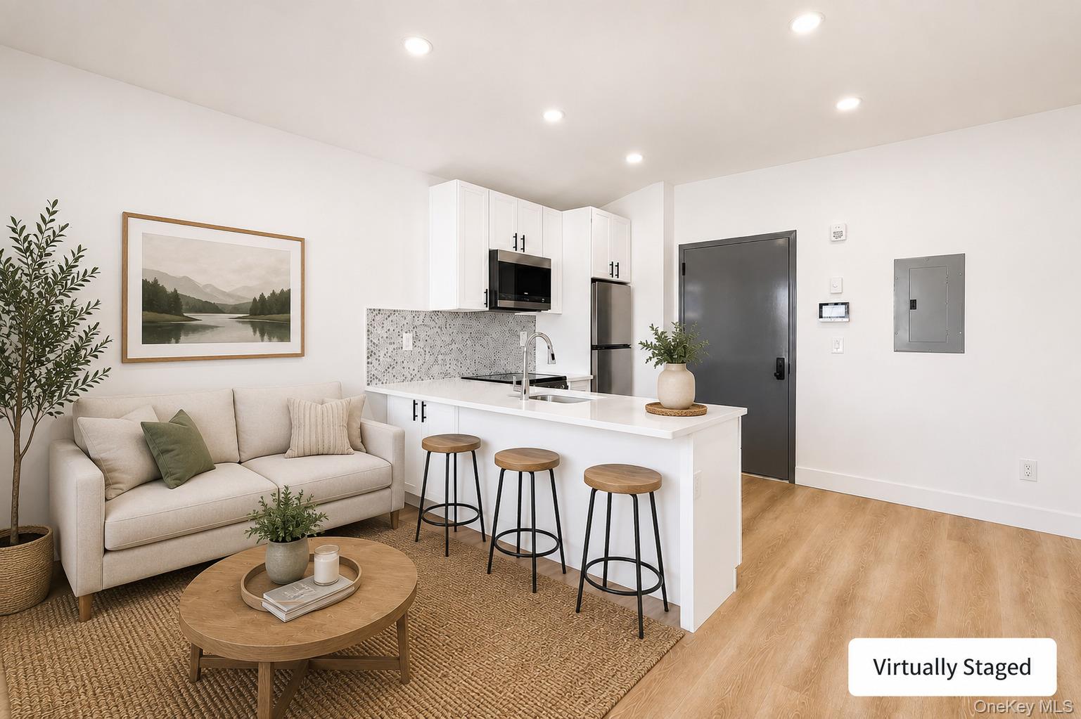 9 Lagrange Avenue Apt 3 Property Photo 6