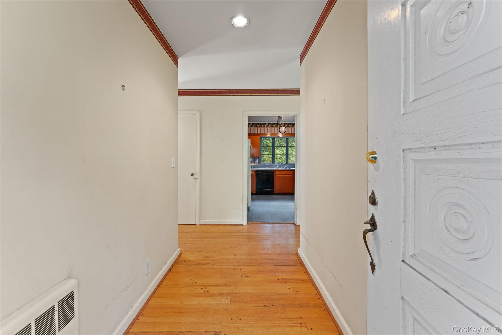 418 Read Avenue Property Photo 4