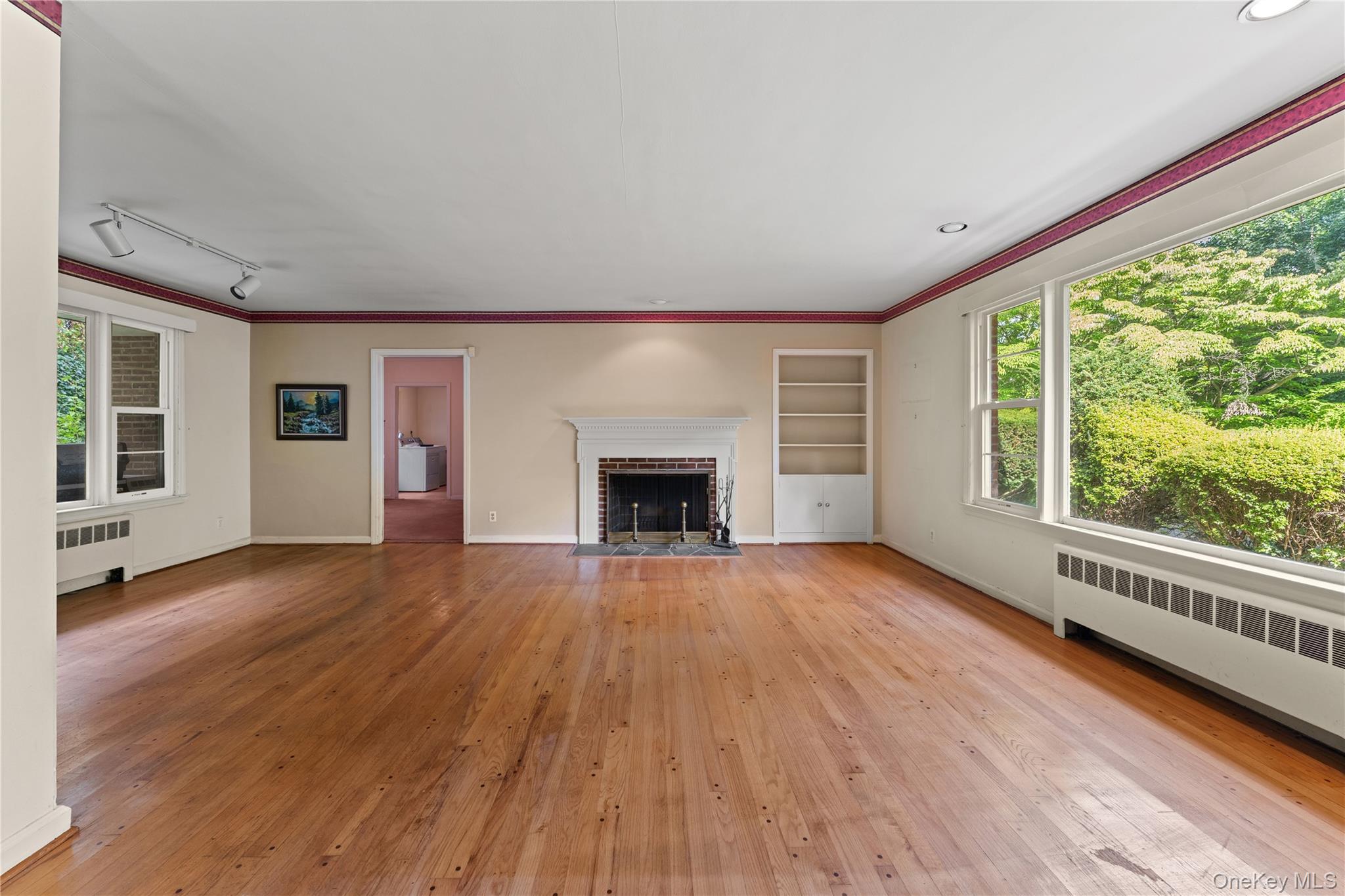 418 Read Avenue Property Photo 5