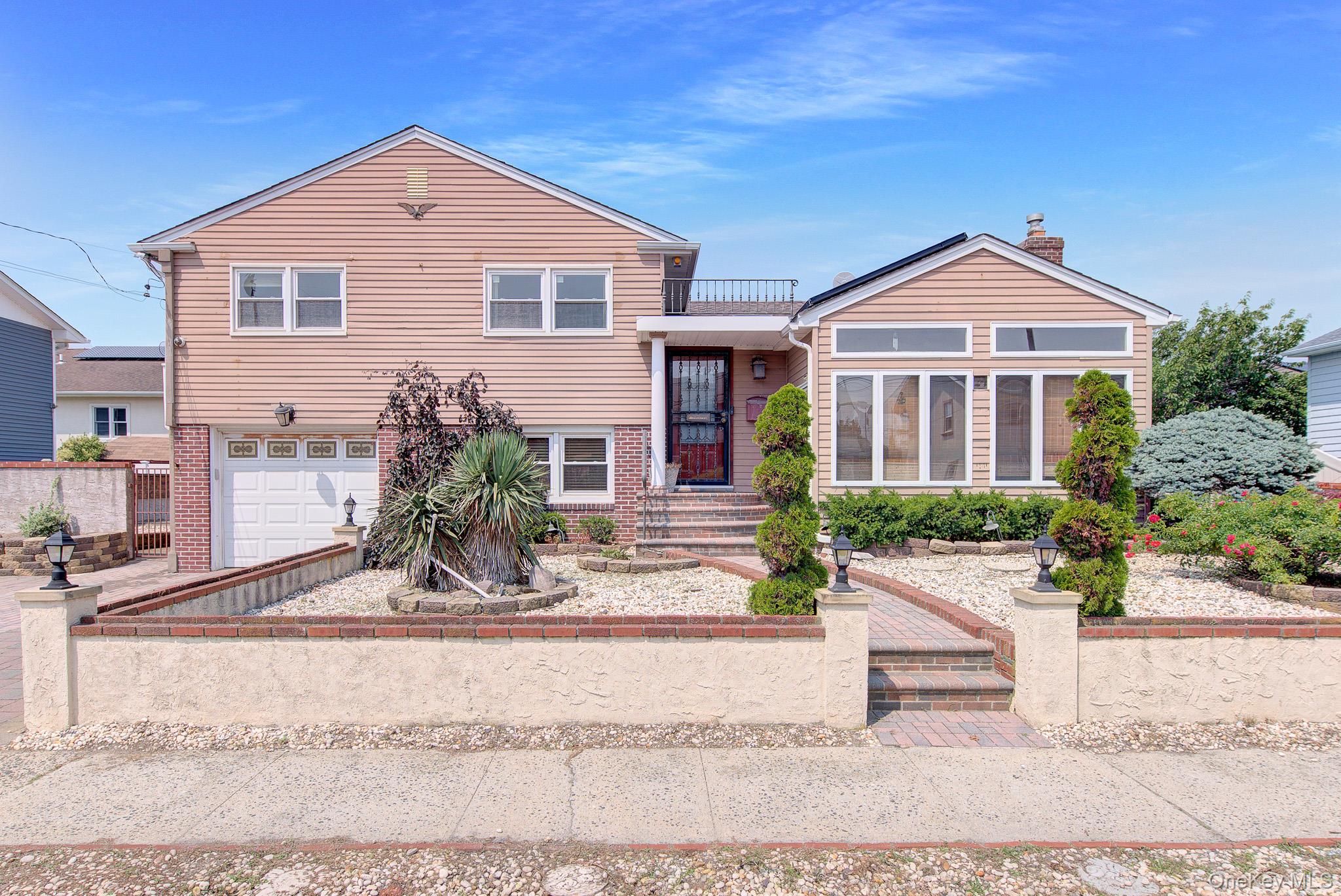 24 Pinehurst Street Property Photo 1