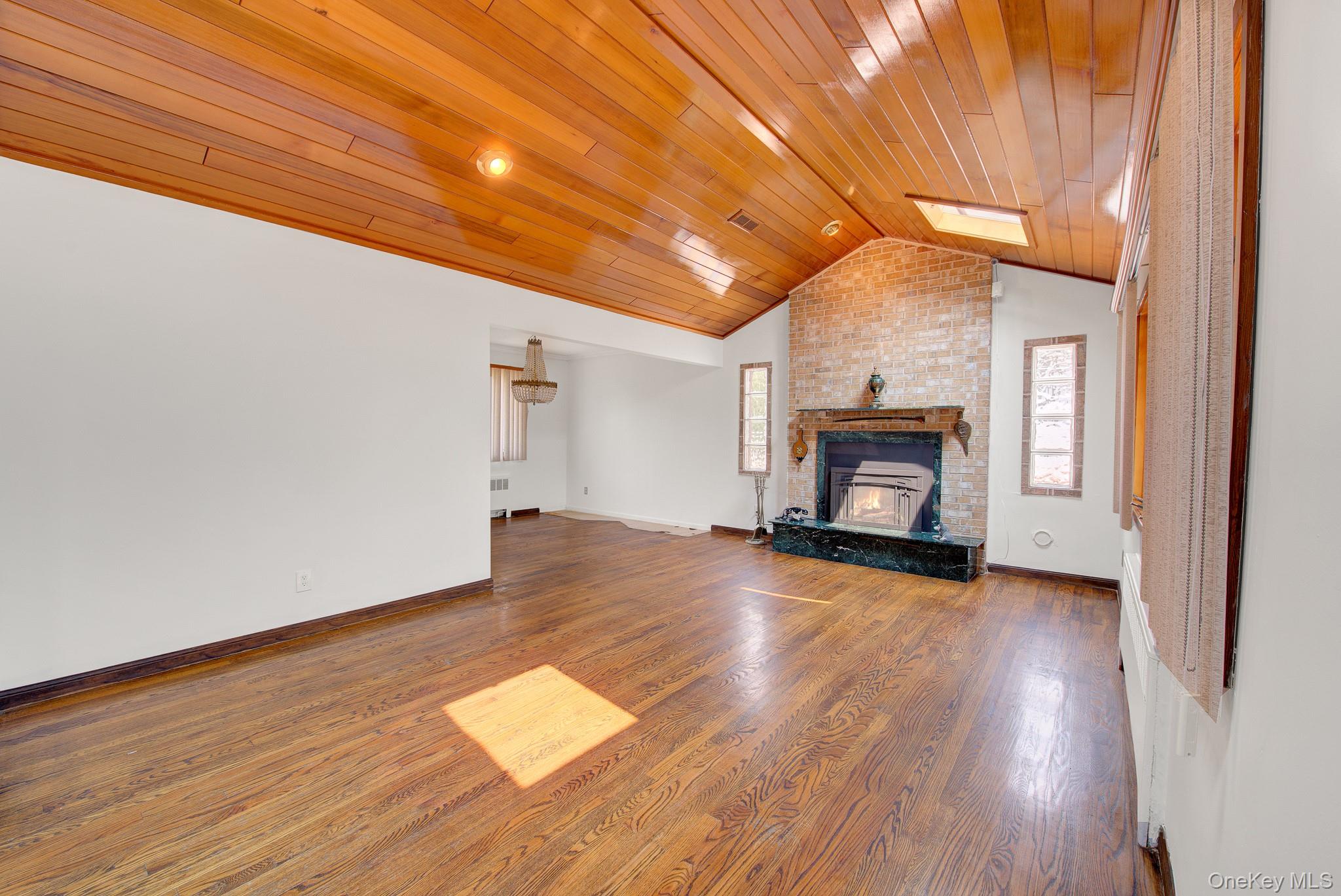 24 Pinehurst Street Property Photo 5