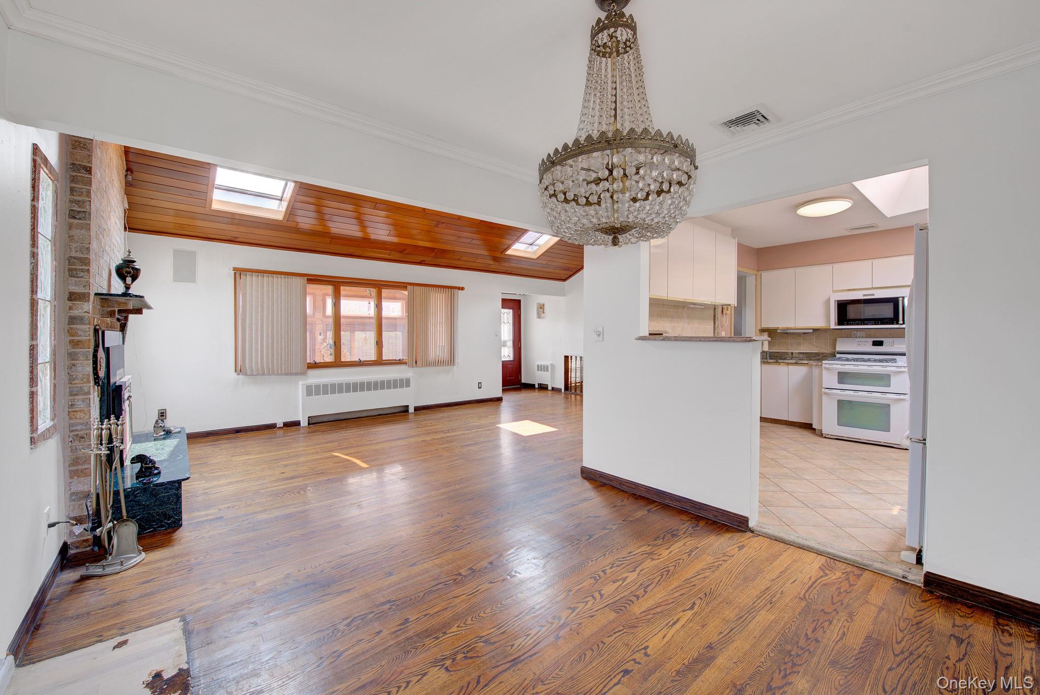 24 Pinehurst Street Property Photo 8