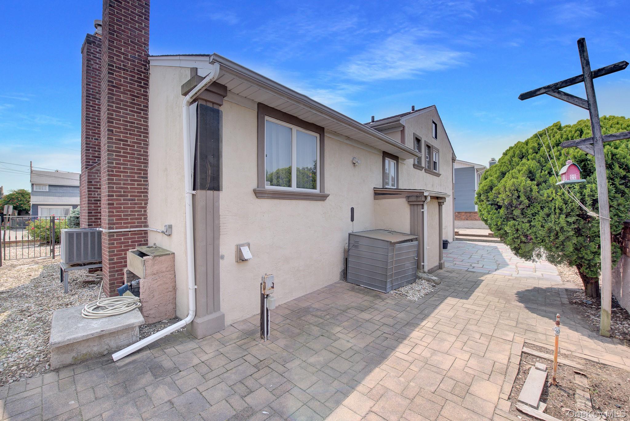 24 Pinehurst Street Property Photo 27