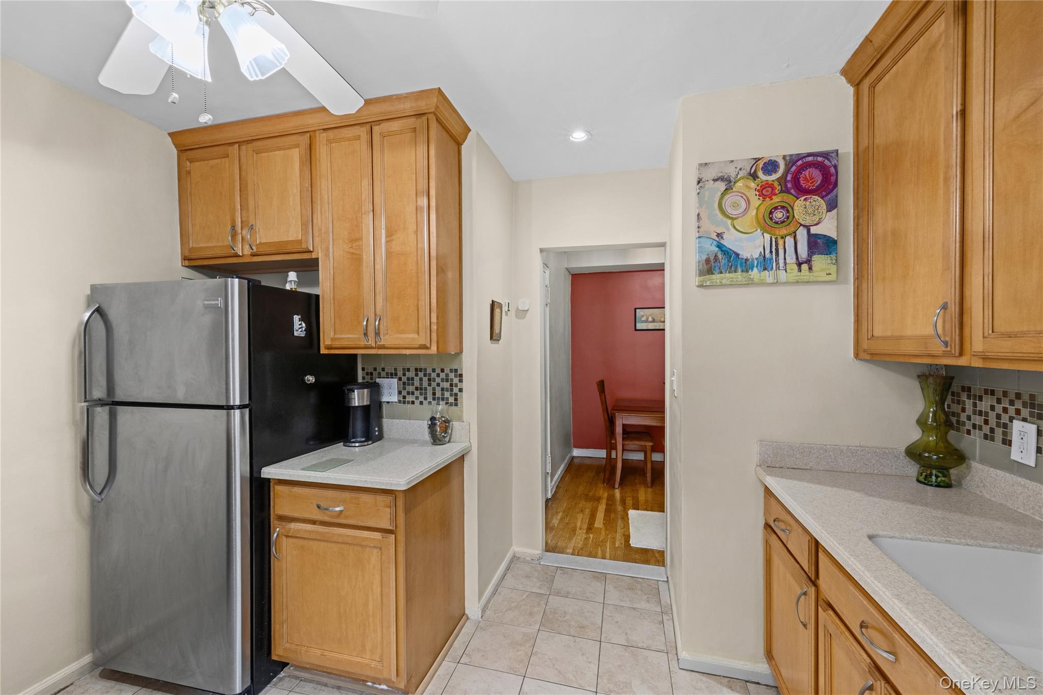 22 Mulford 2d Property Photo 23