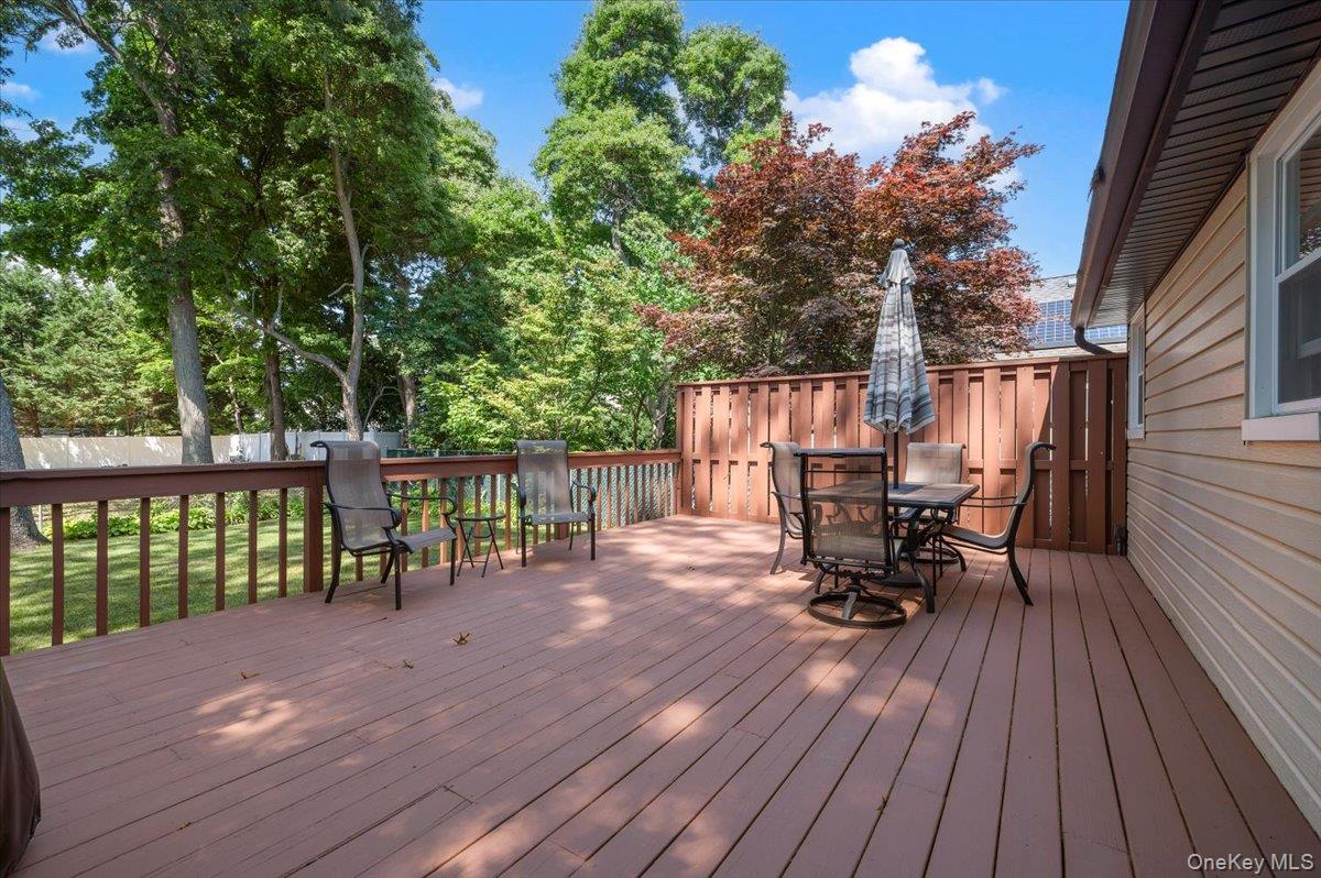 2565 Natta Boulevard Property Photo 23