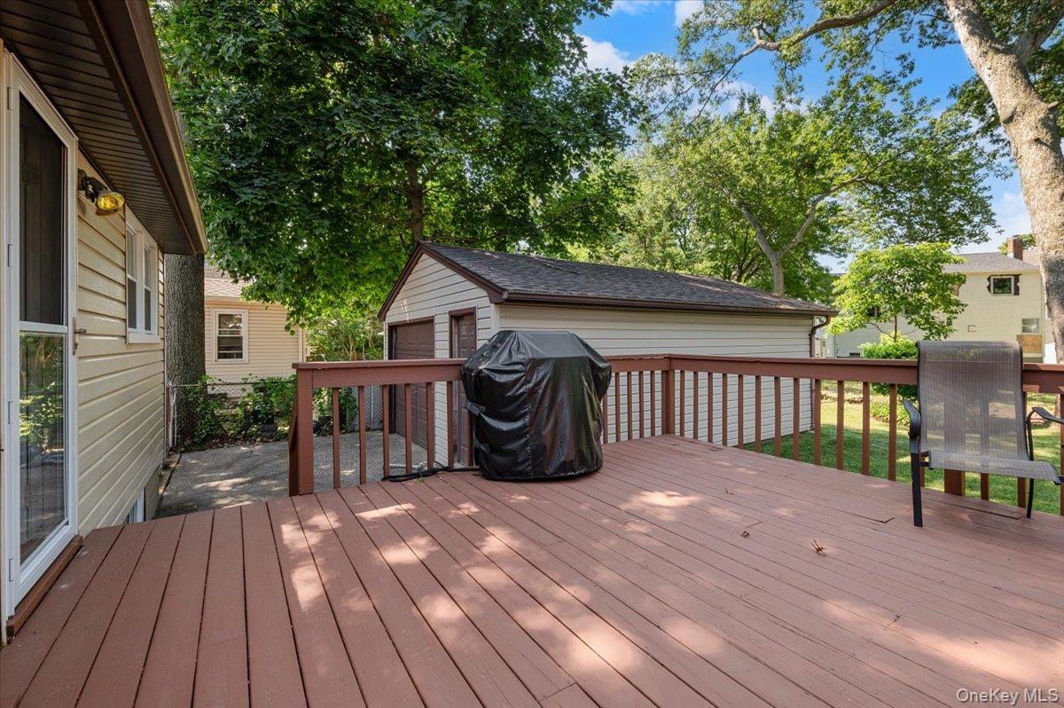 2565 Natta Boulevard Property Photo 24