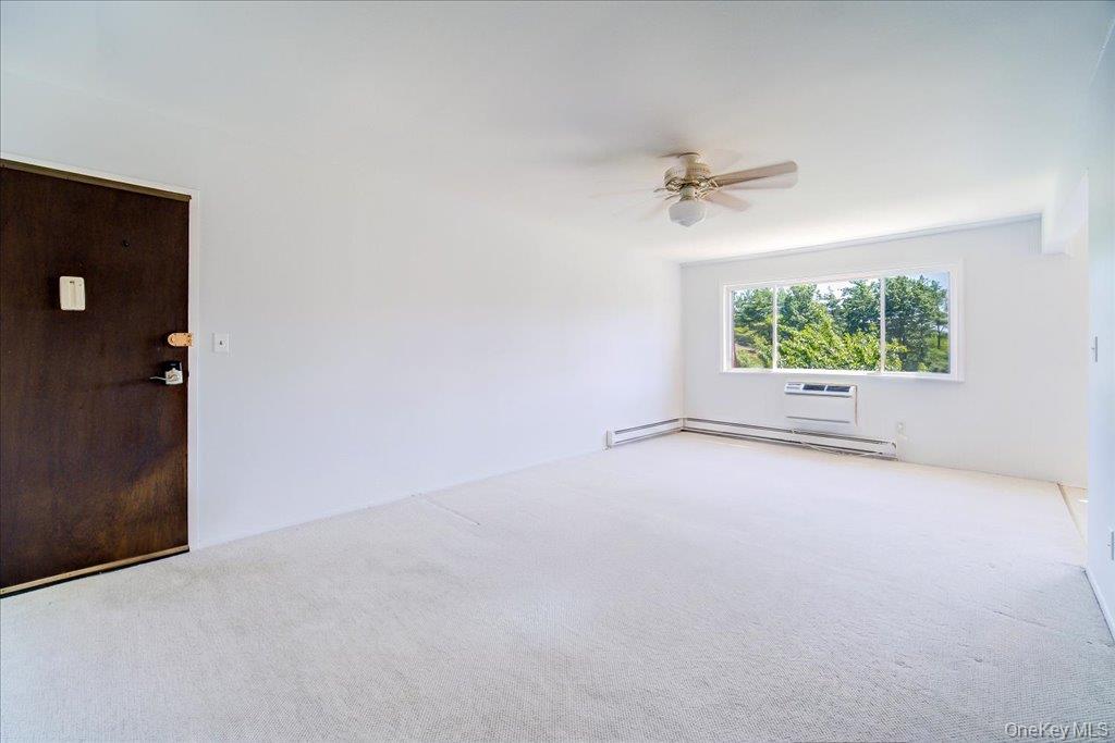 106 Richard Court Property Photo 3