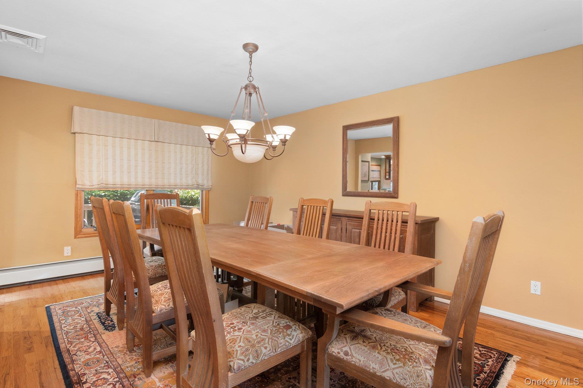 3125 Enos Street Property Photo 6