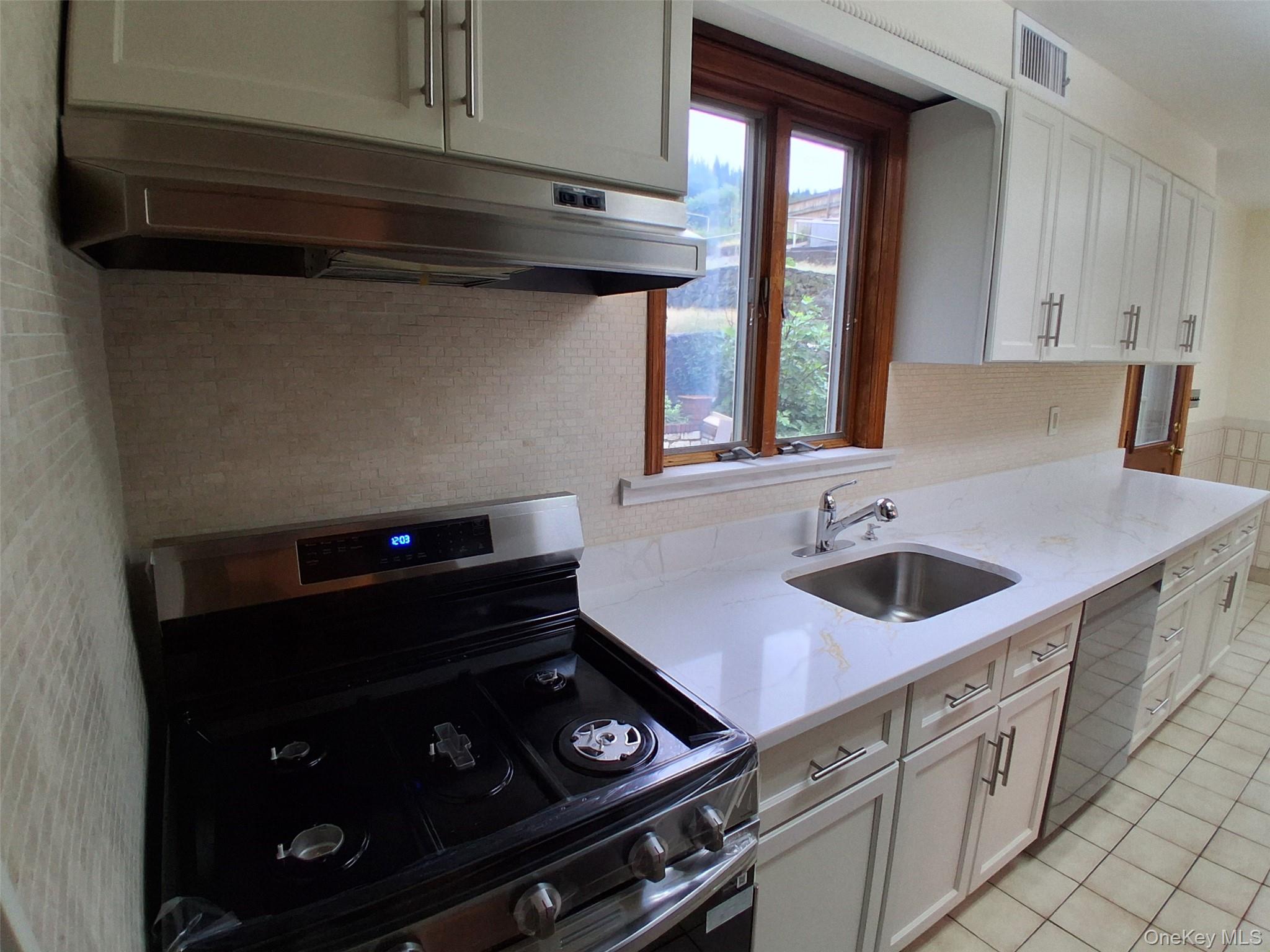 16 Richardson Place Property Photo 11