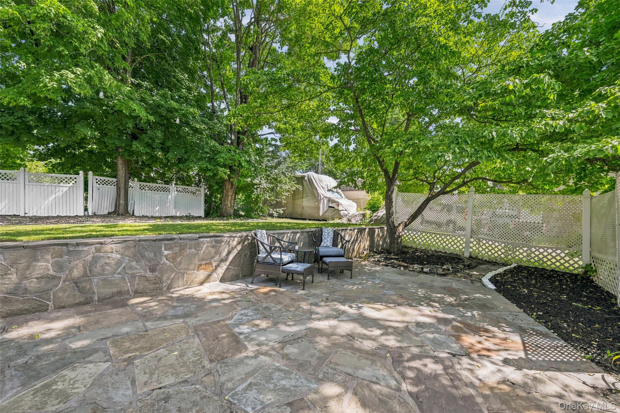 14 Howard Street Property Photo 7