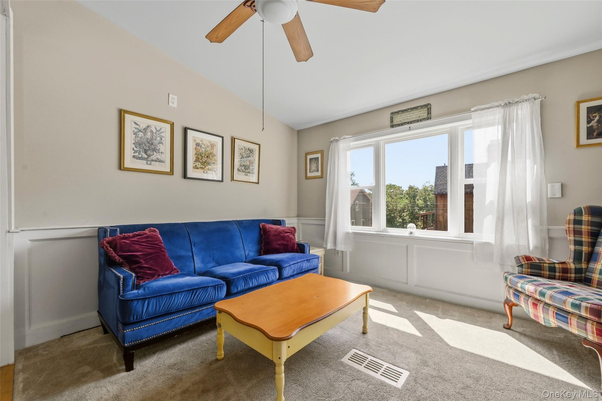 14 Howard Street Property Photo 13
