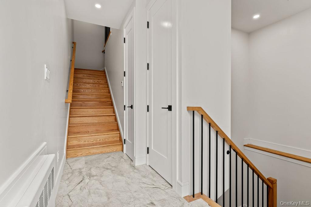 1 Homestead Lane 202 Property Photo 5