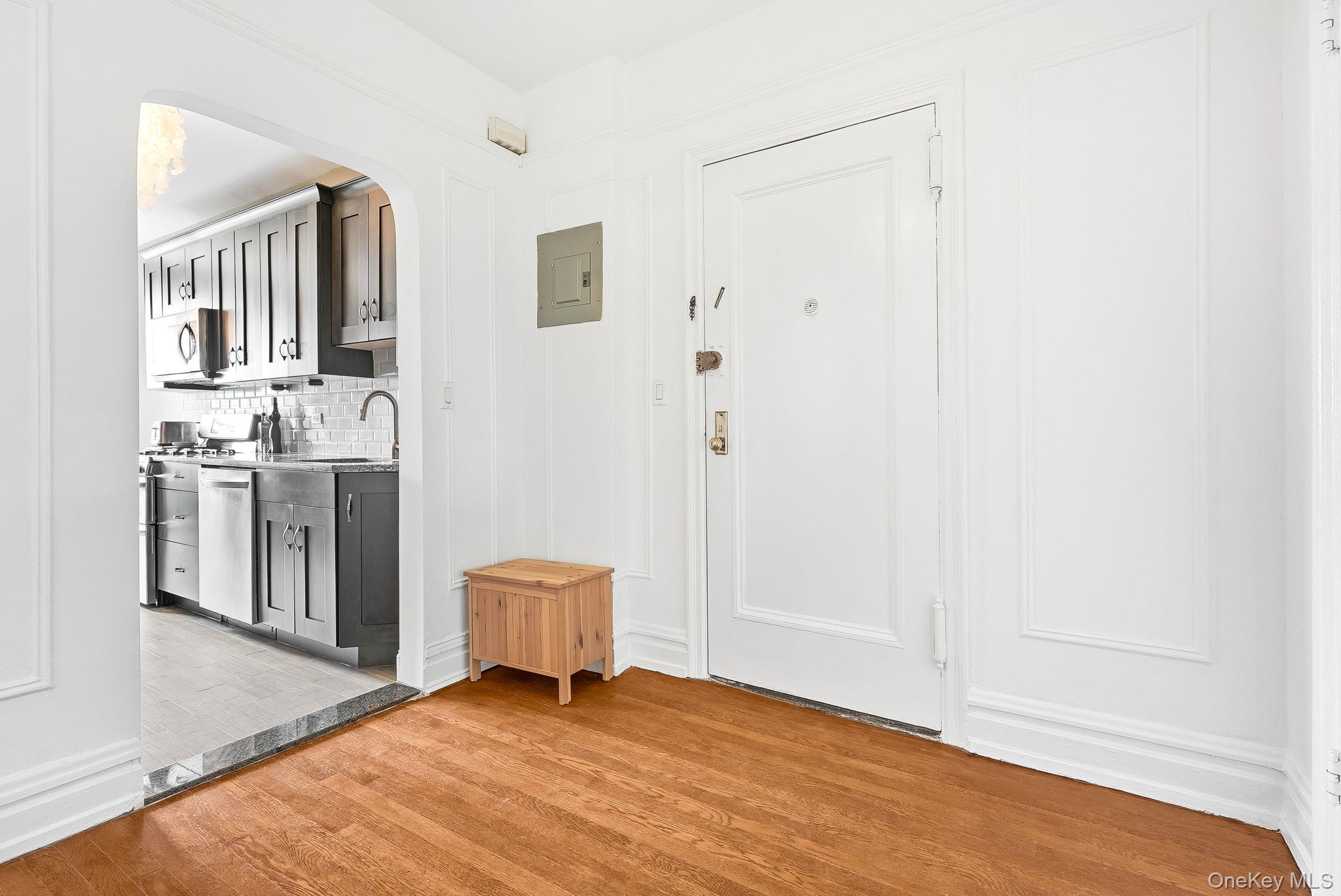 1 Franklin Avenue 5f Property Photo 4