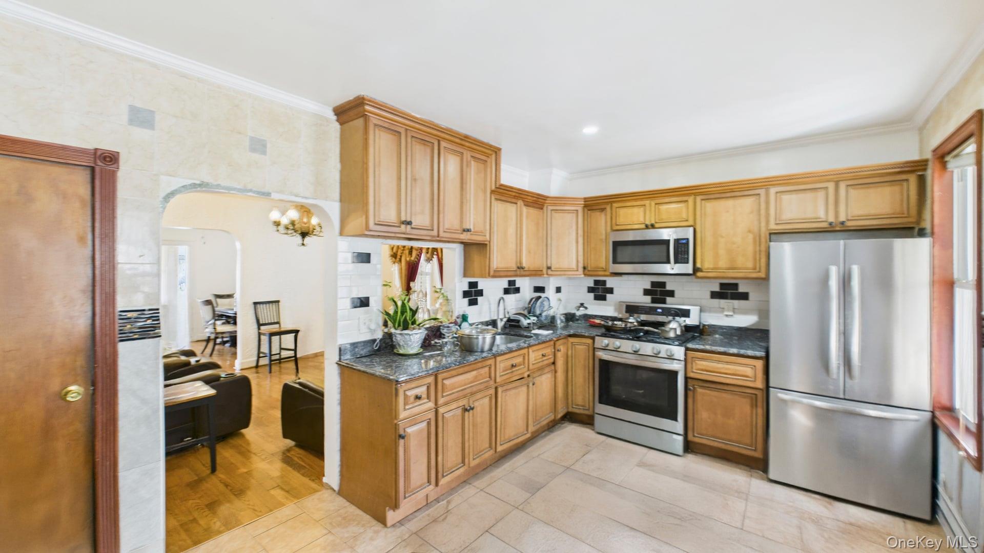 10314 89th Street Property Photo 23