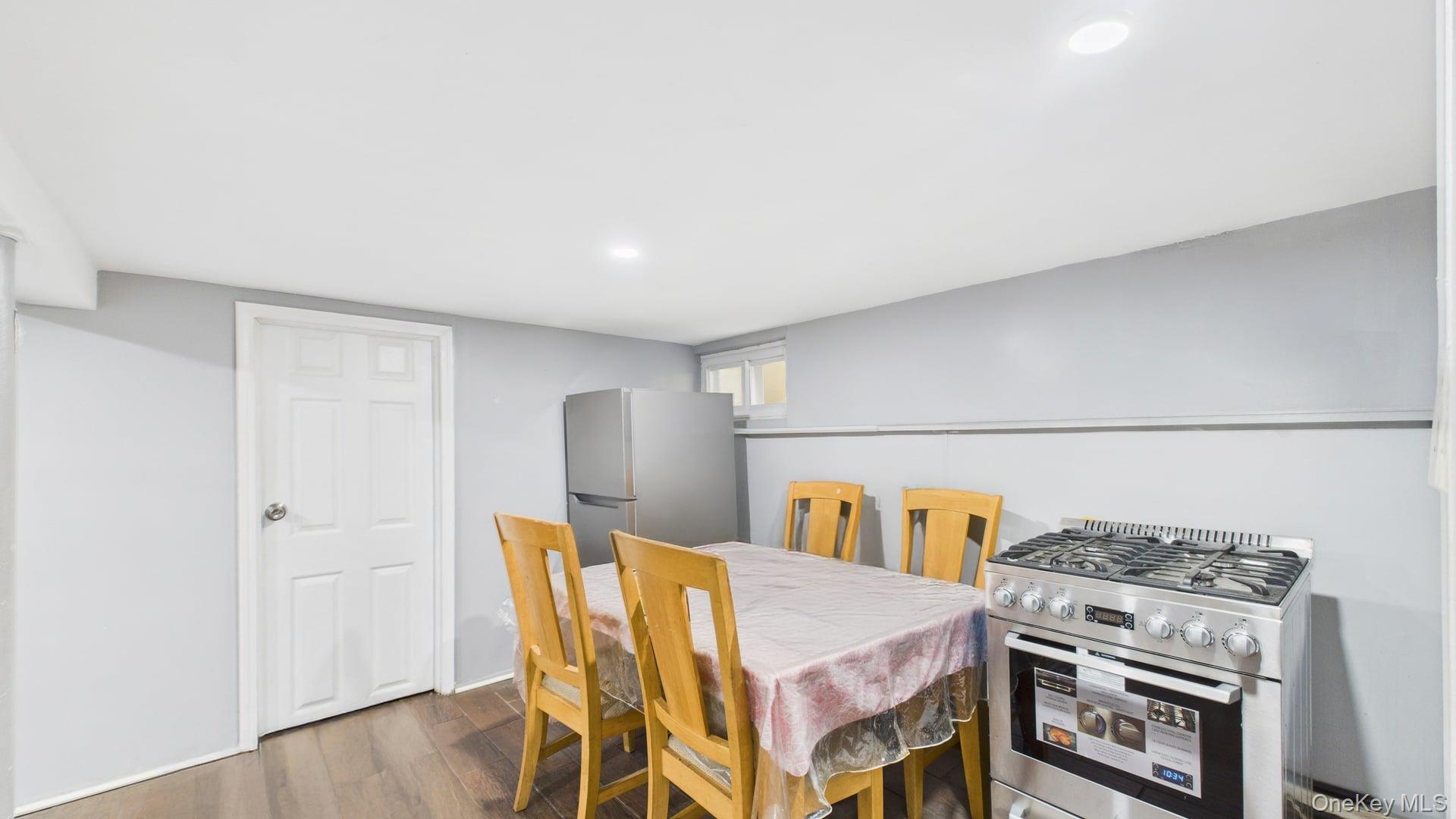 10314 89th Street Property Photo 33