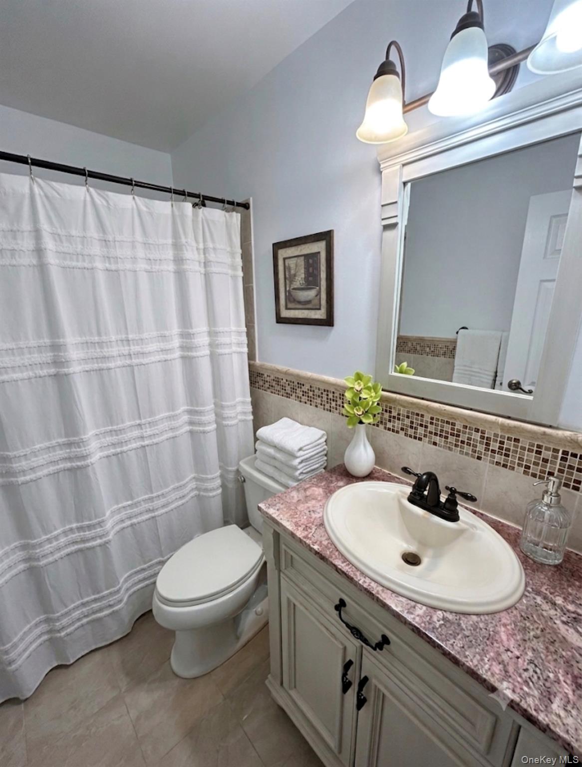 1011 Throggs Neck Expressway Property Photo 9