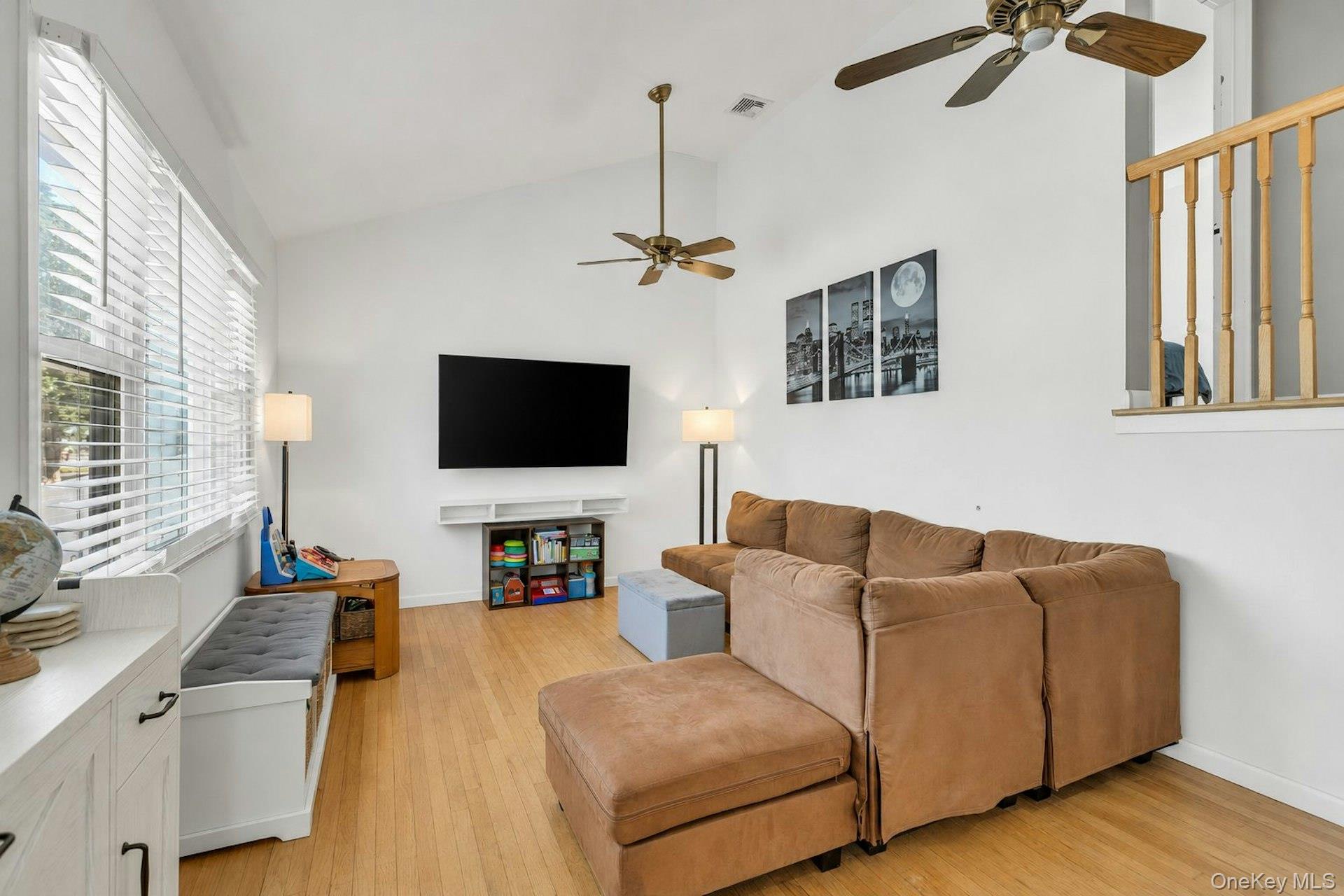 29 Edgewater Avenue Property Photo 6